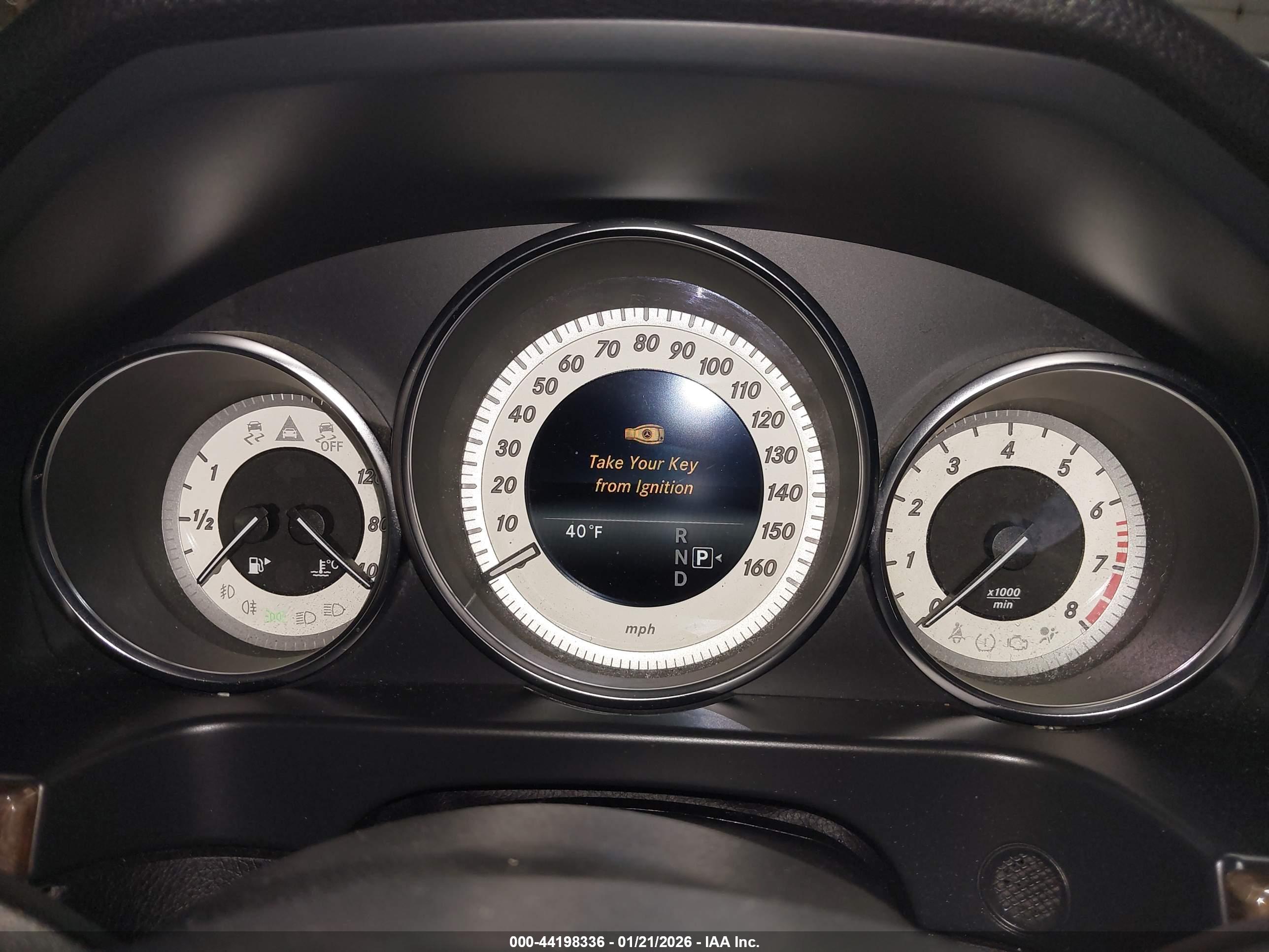 MERCEDES-BENZ E image 7