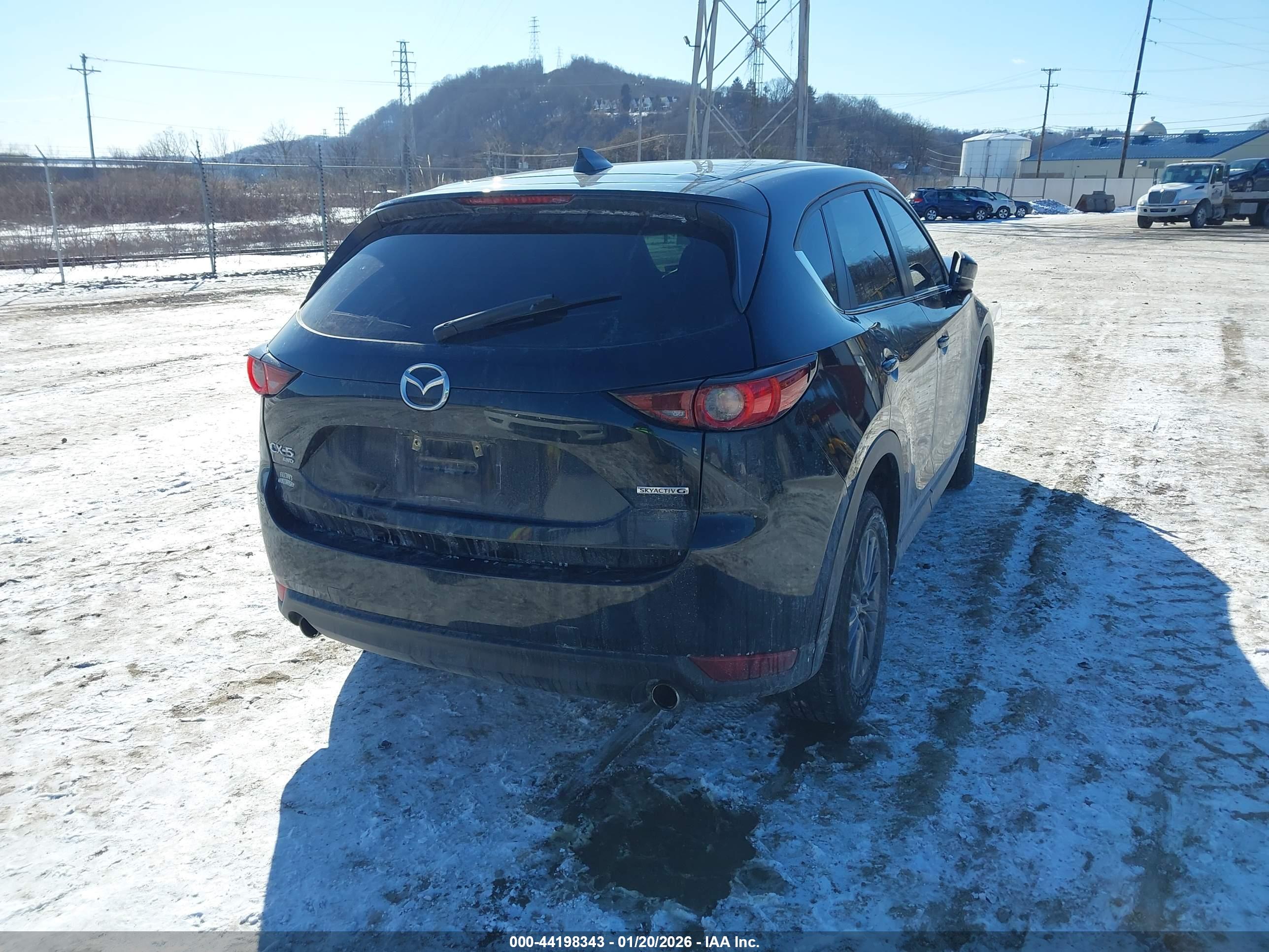 MAZDA CX-5 image 4