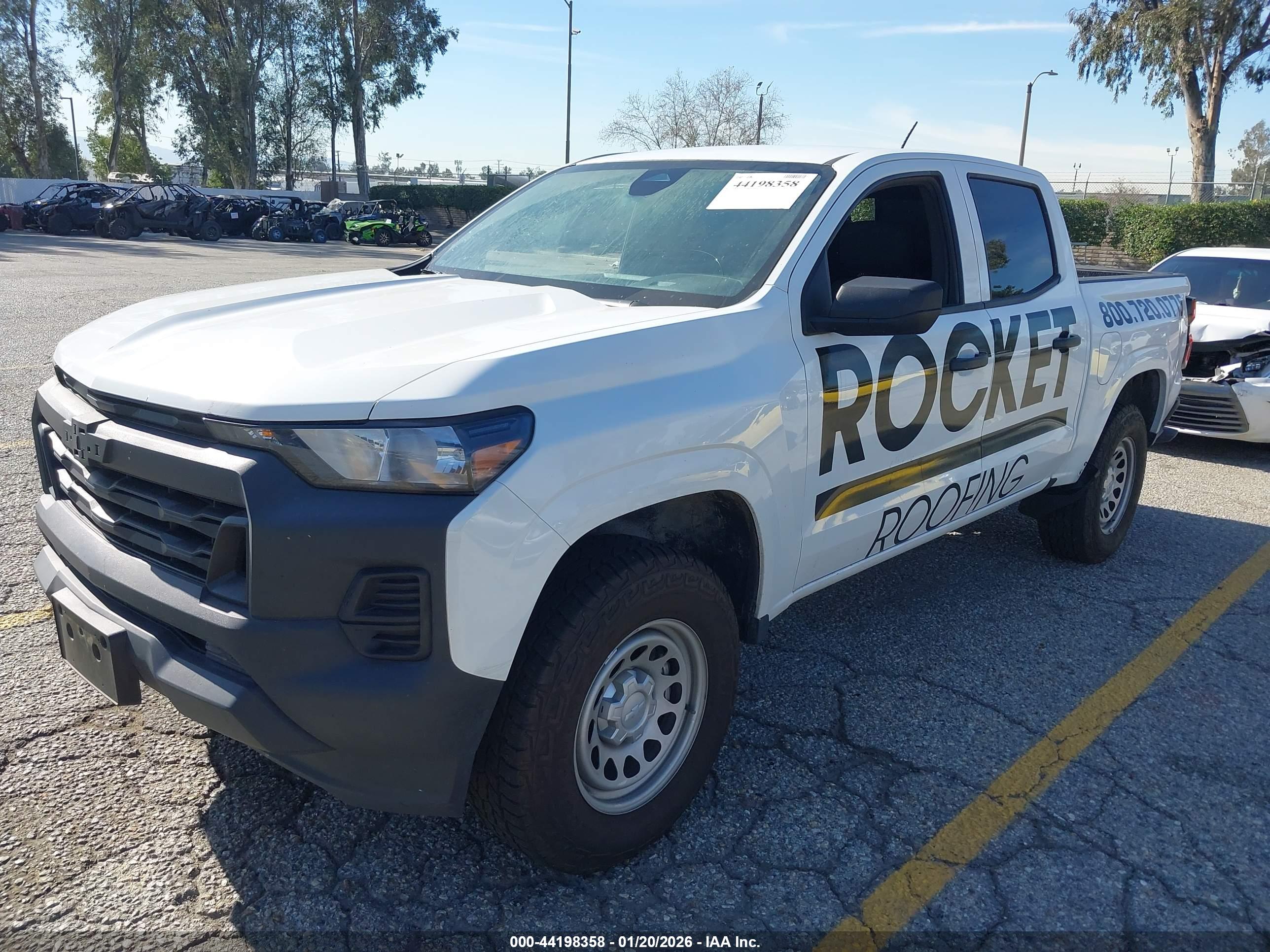 CHEVROLET COLORADO image 2