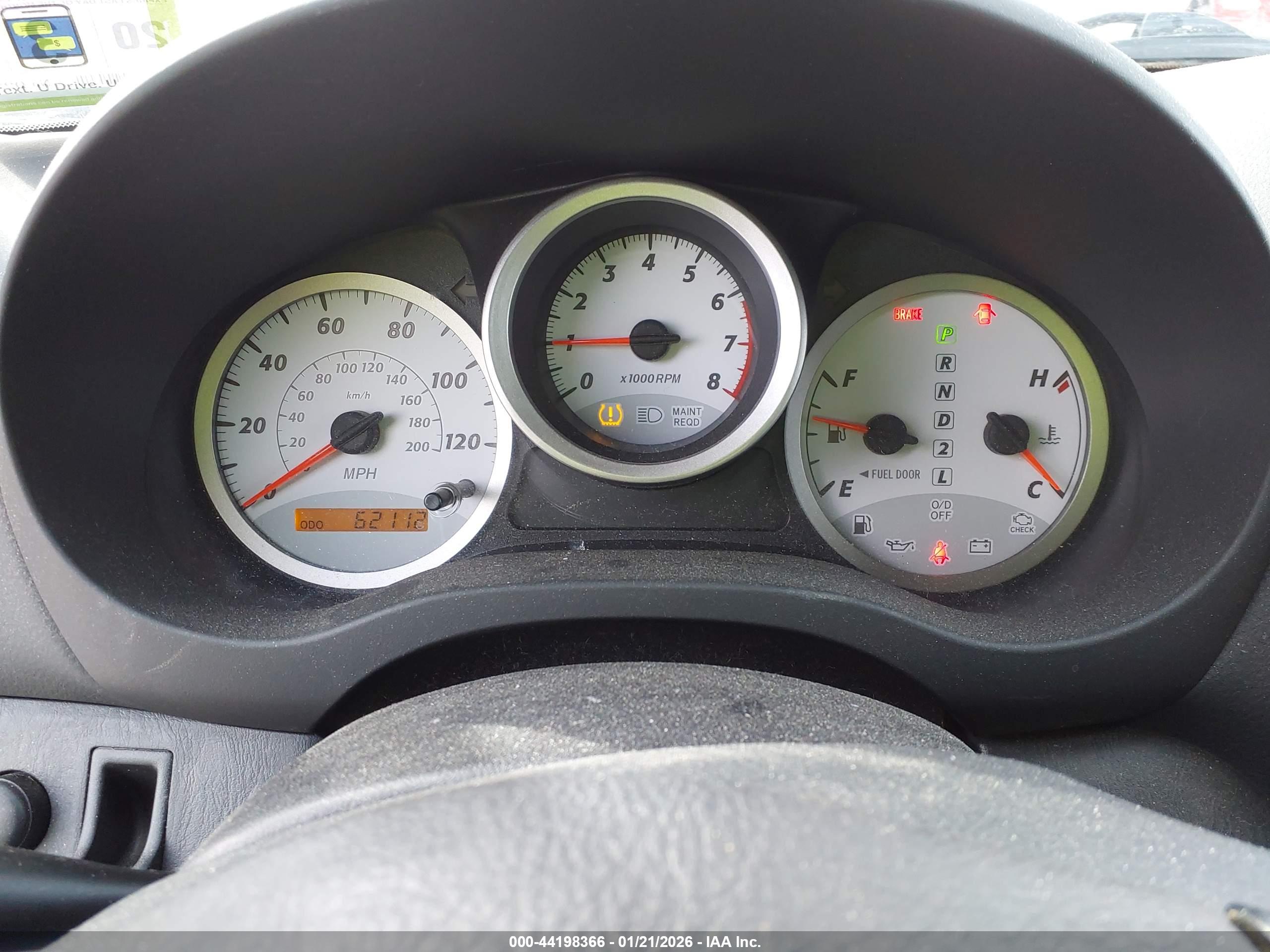 TOYOTA RAV4 image 7