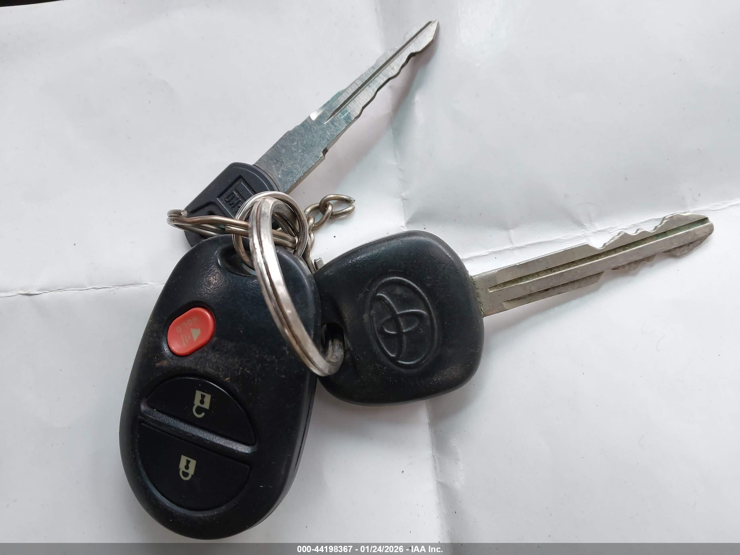 TOYOTA HIGHLANDER image 11
