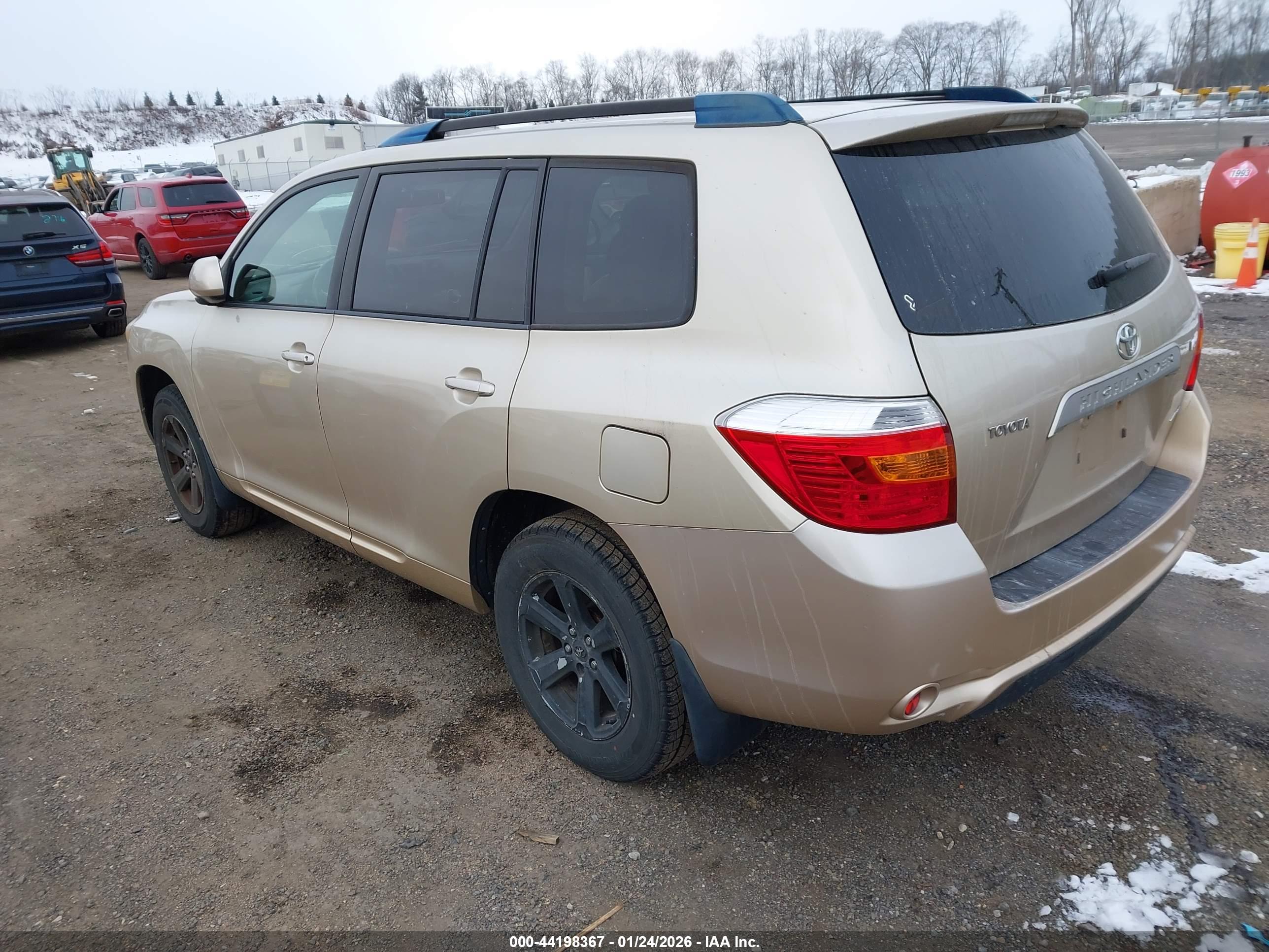 TOYOTA HIGHLANDER image 3