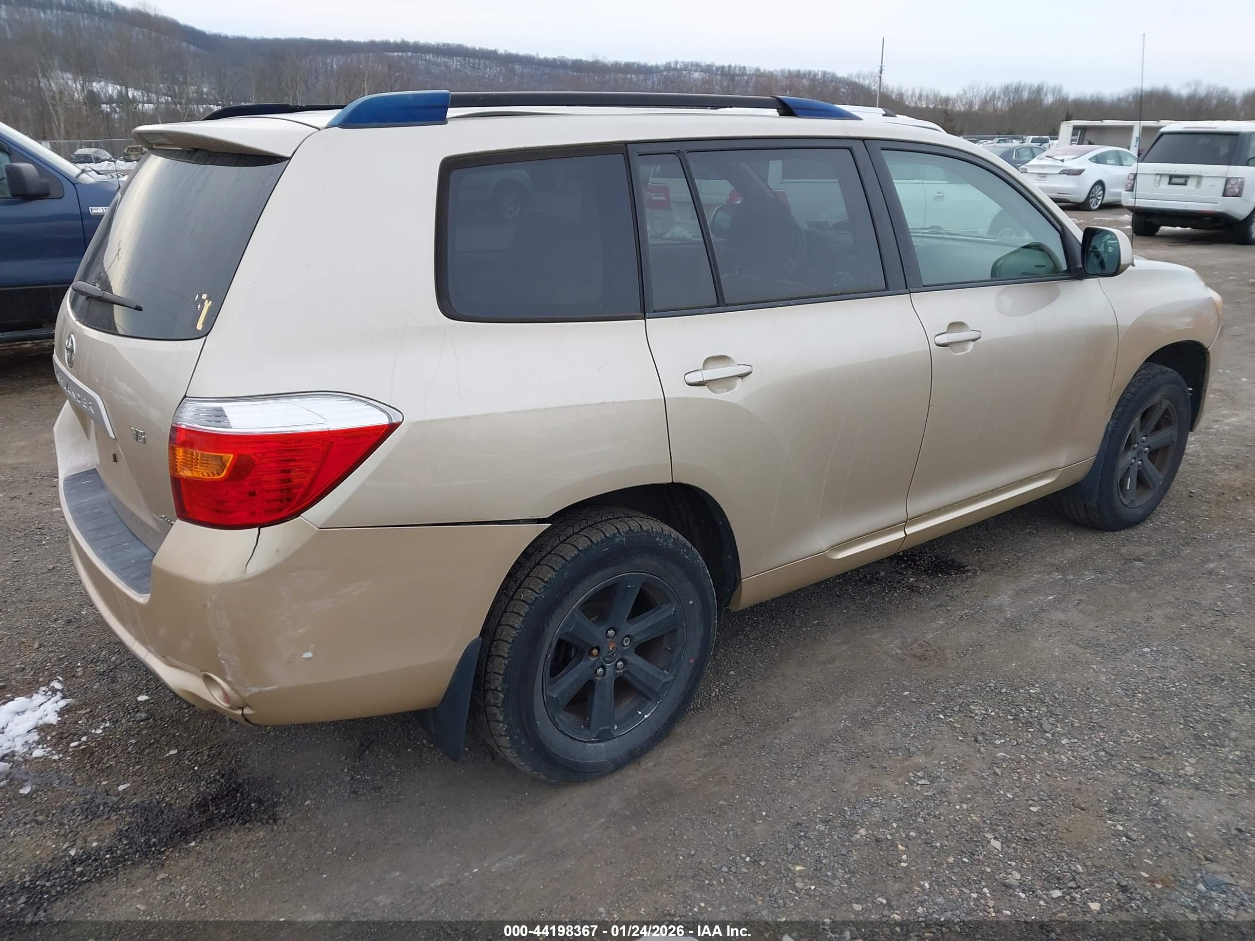 TOYOTA HIGHLANDER image 4