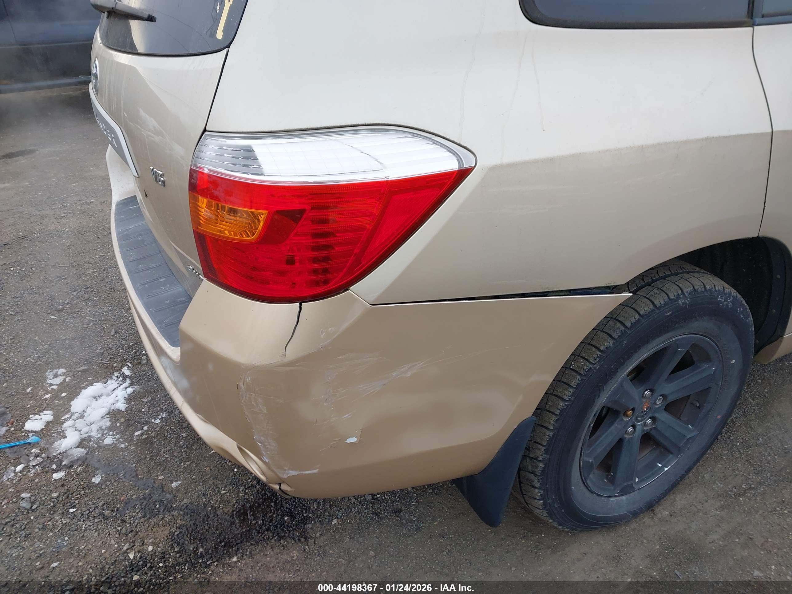 TOYOTA HIGHLANDER image 6