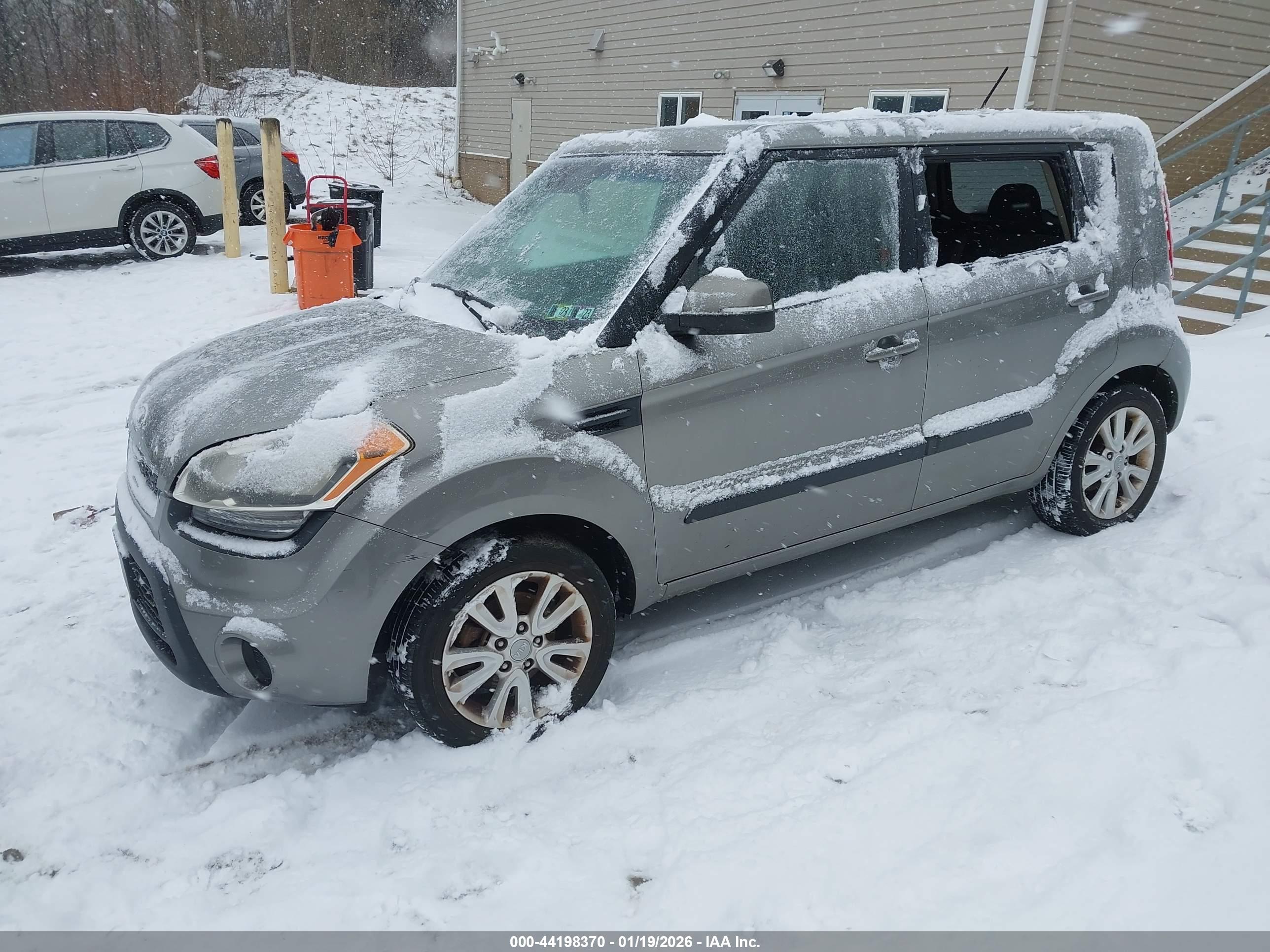 KIA SOUL image 2