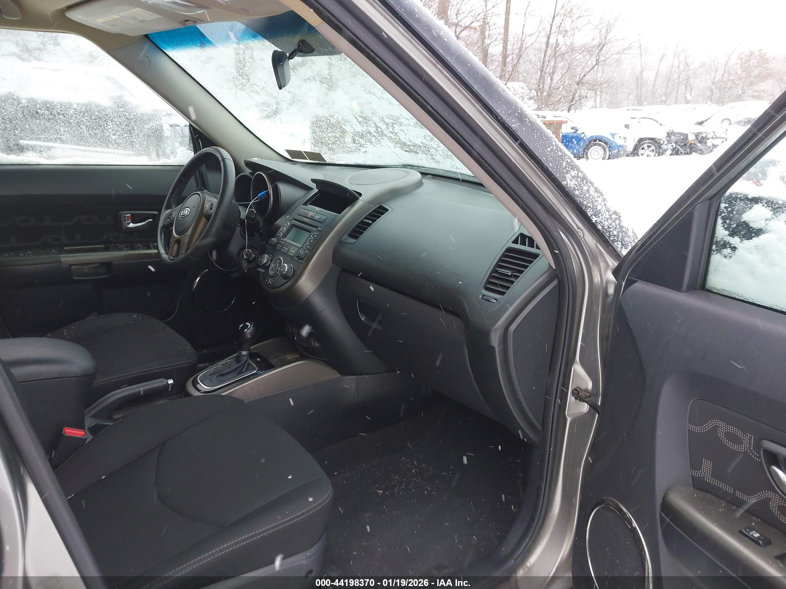 KIA SOUL image 5