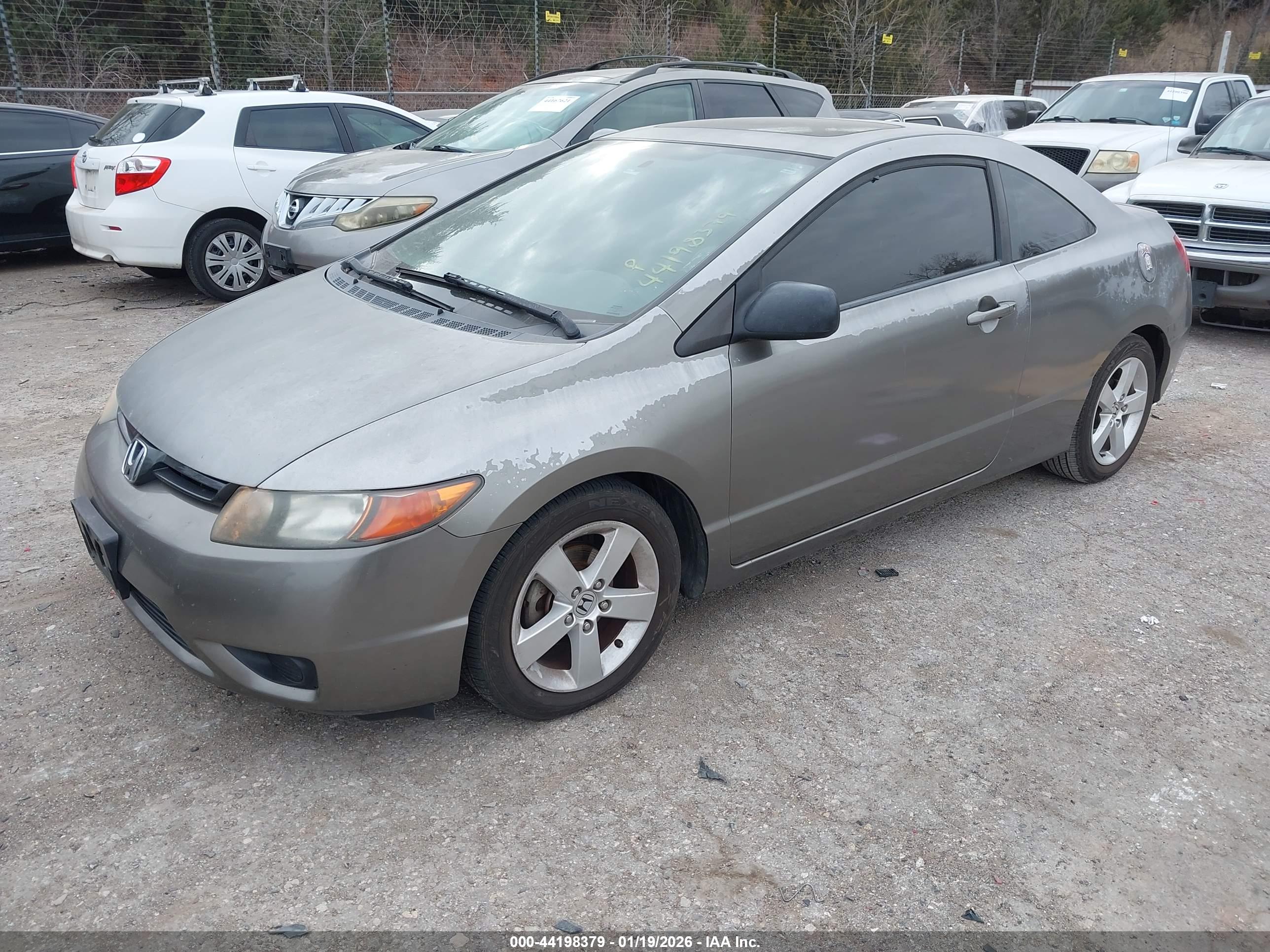 HONDA CIVIC image 2