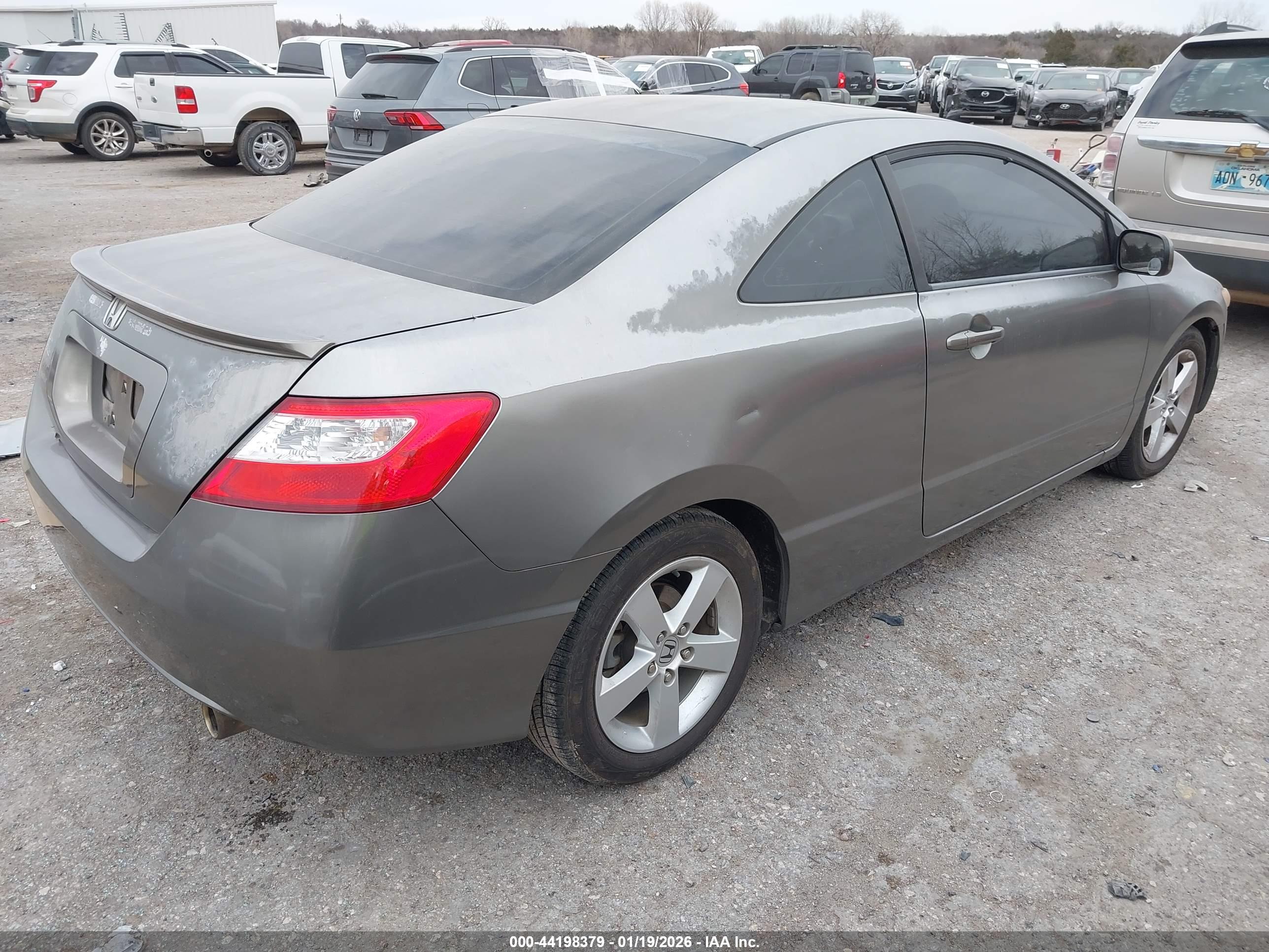 HONDA CIVIC image 4
