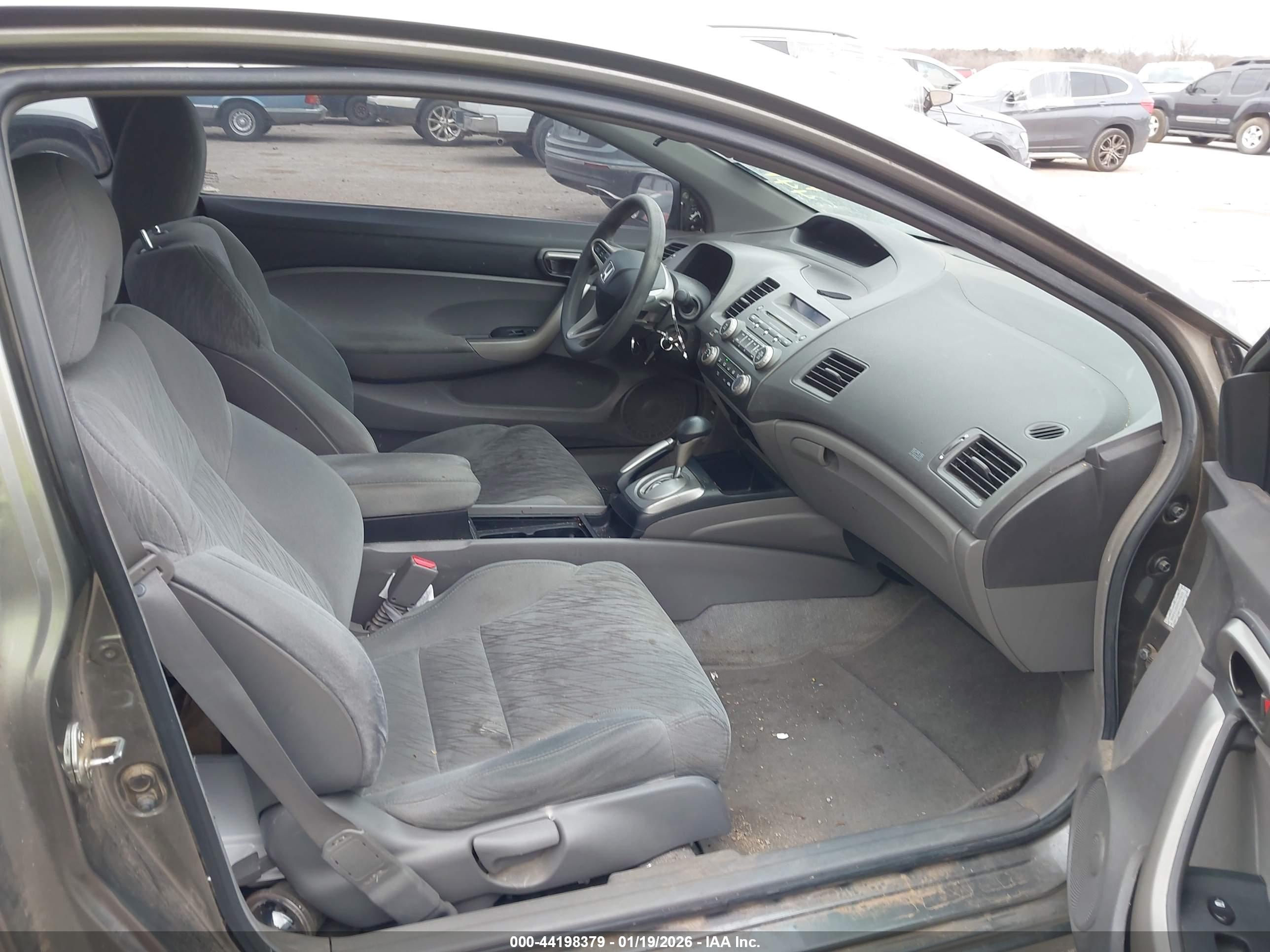 HONDA CIVIC image 5