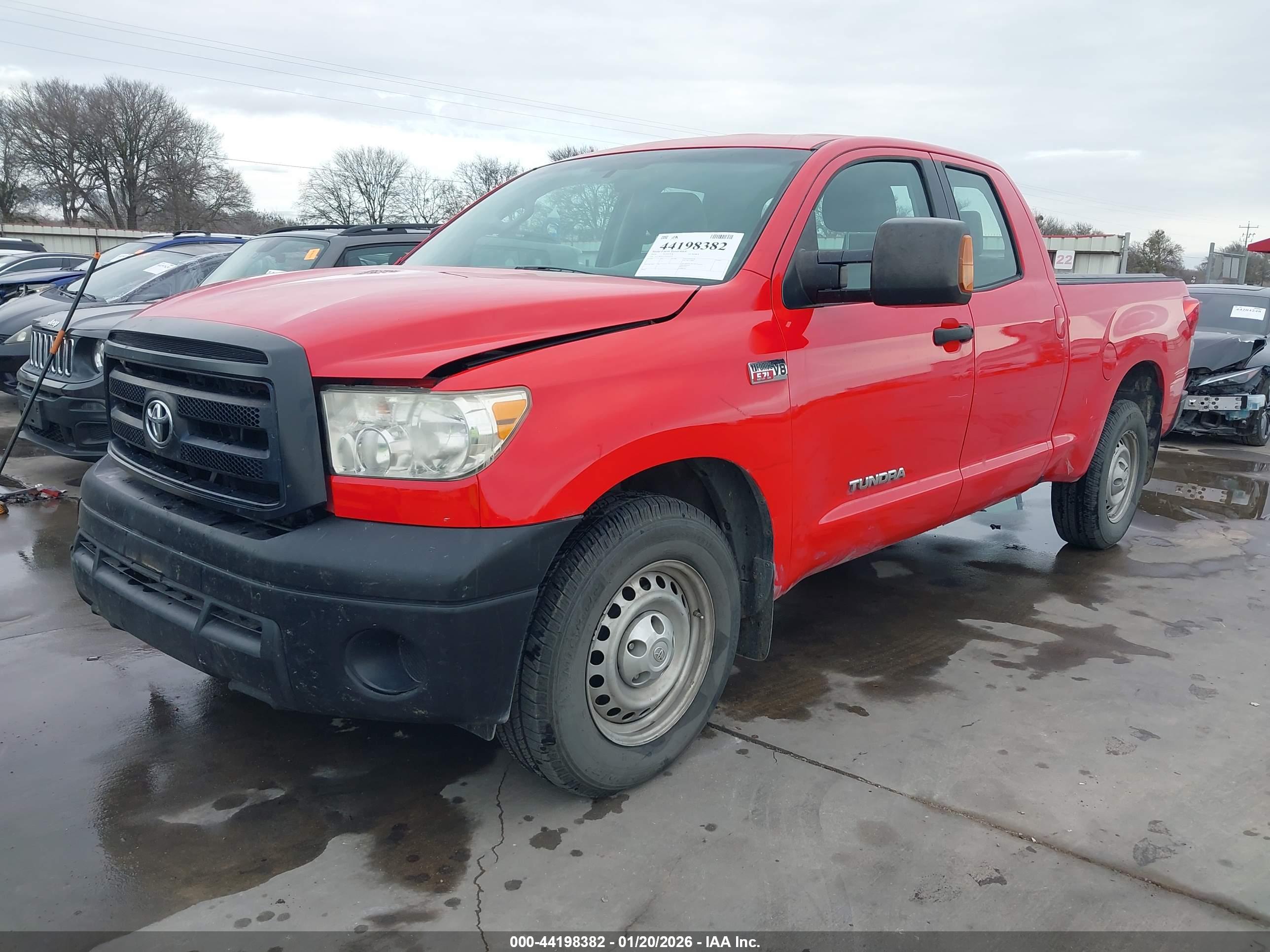 TOYOTA TUNDRA image 2