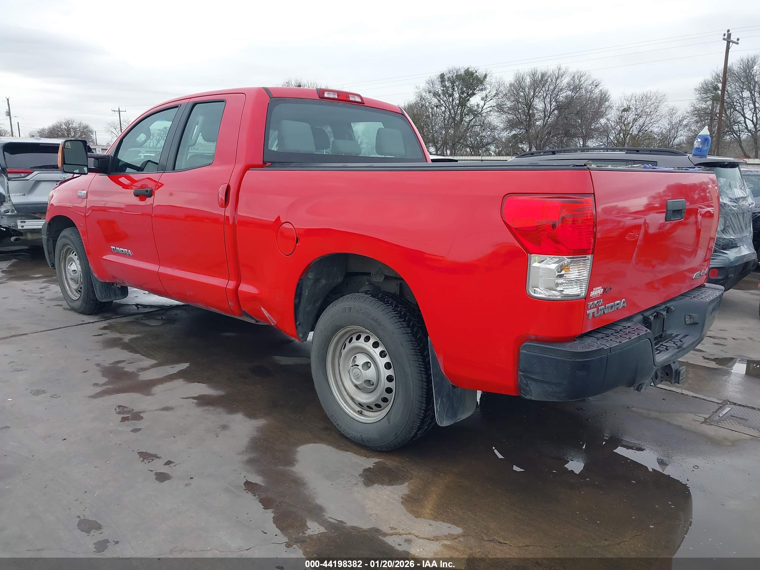 TOYOTA TUNDRA image 3