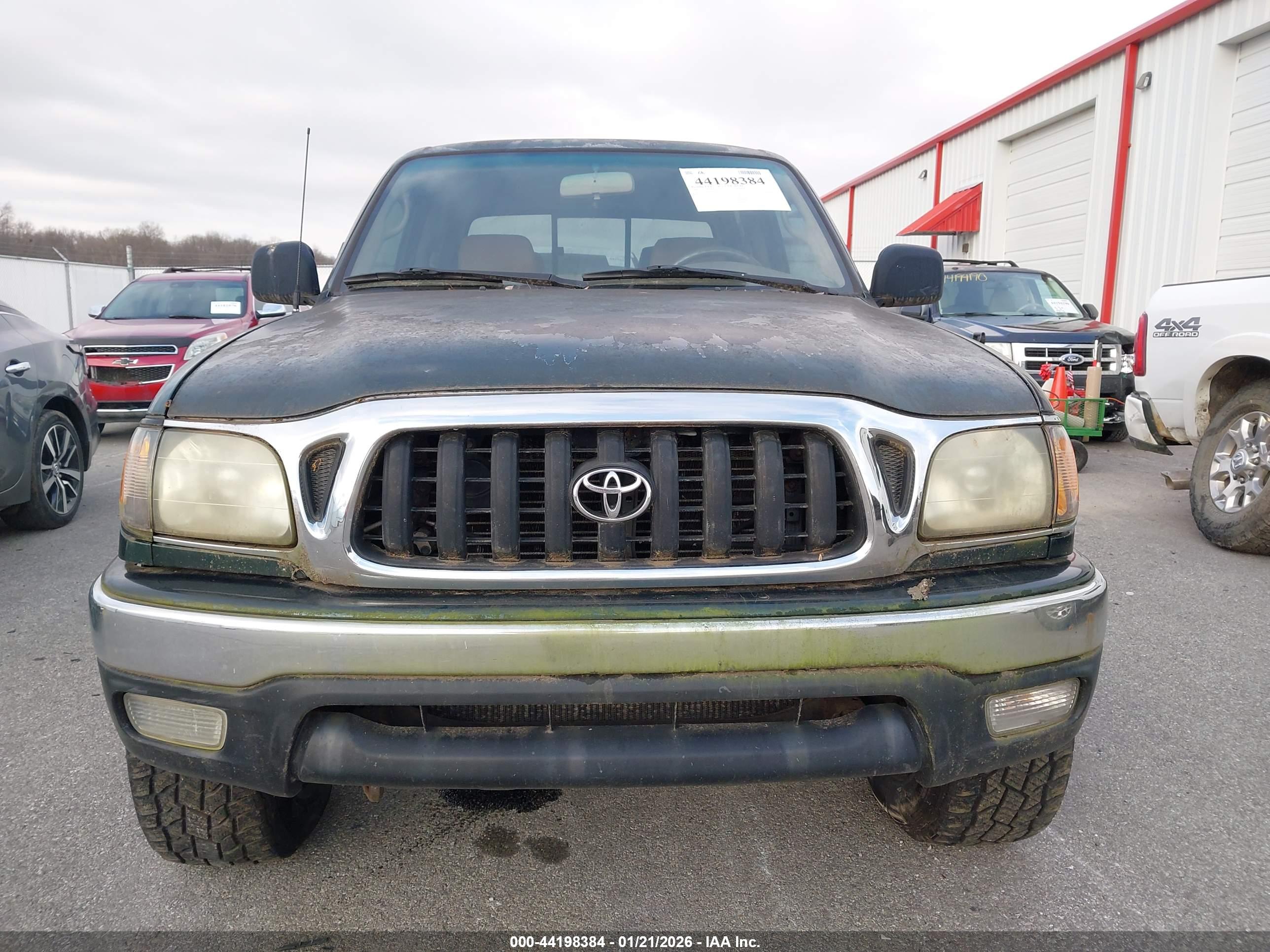 TOYOTA TACOMA image 6