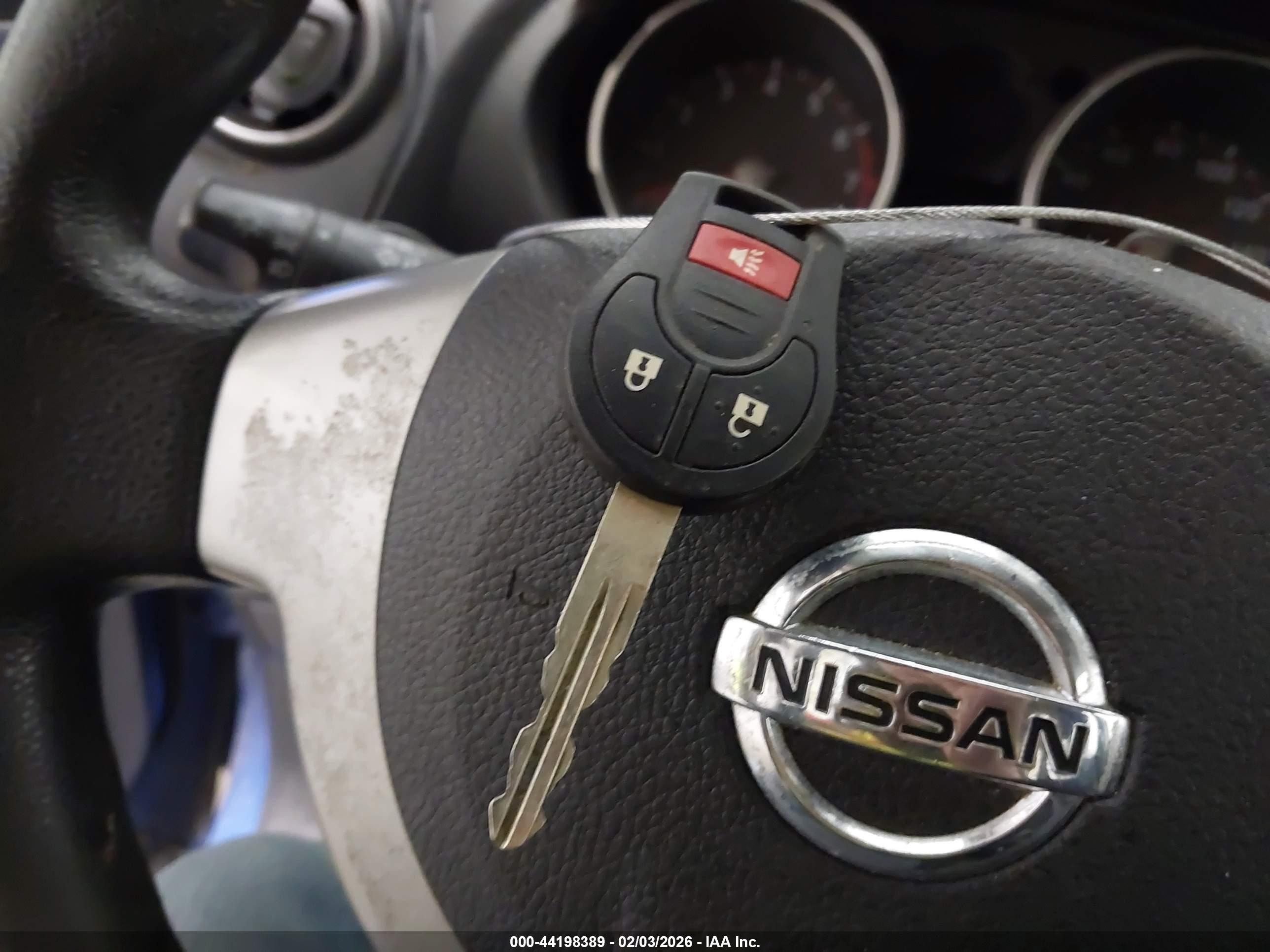 NISSAN ROGUE image 11