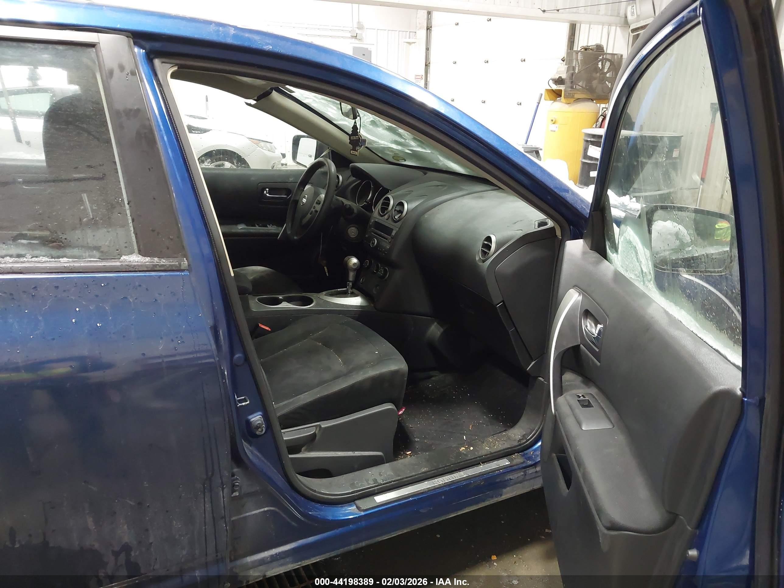 NISSAN ROGUE image 5