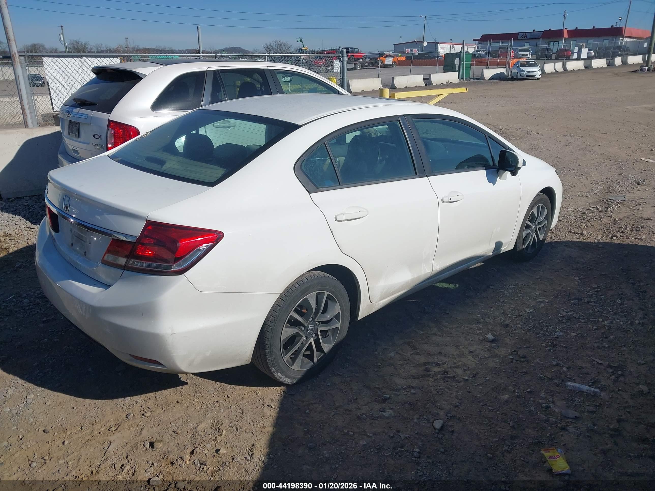 HONDA CIVIC image 4