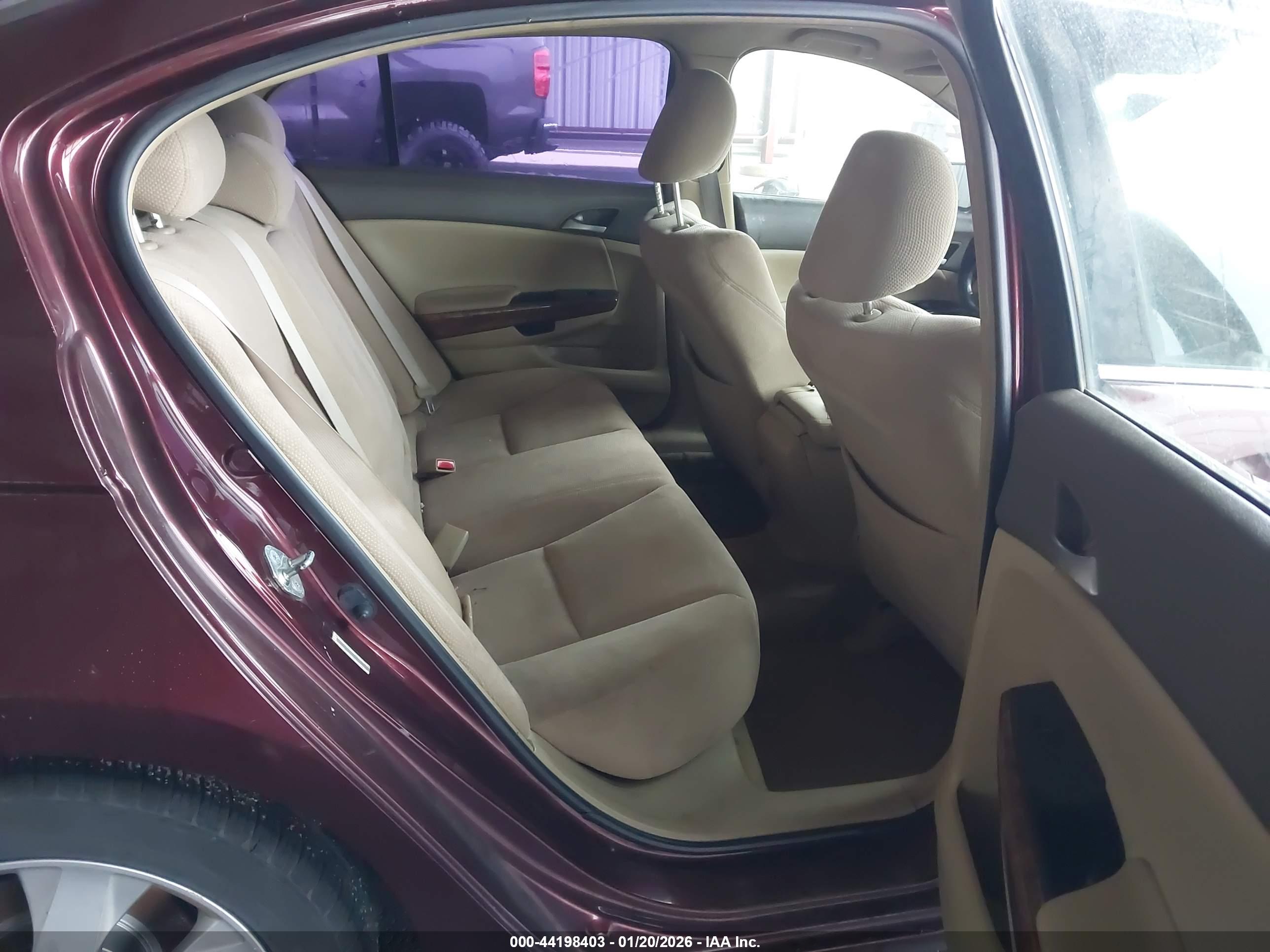 HONDA ACCORD image 8
