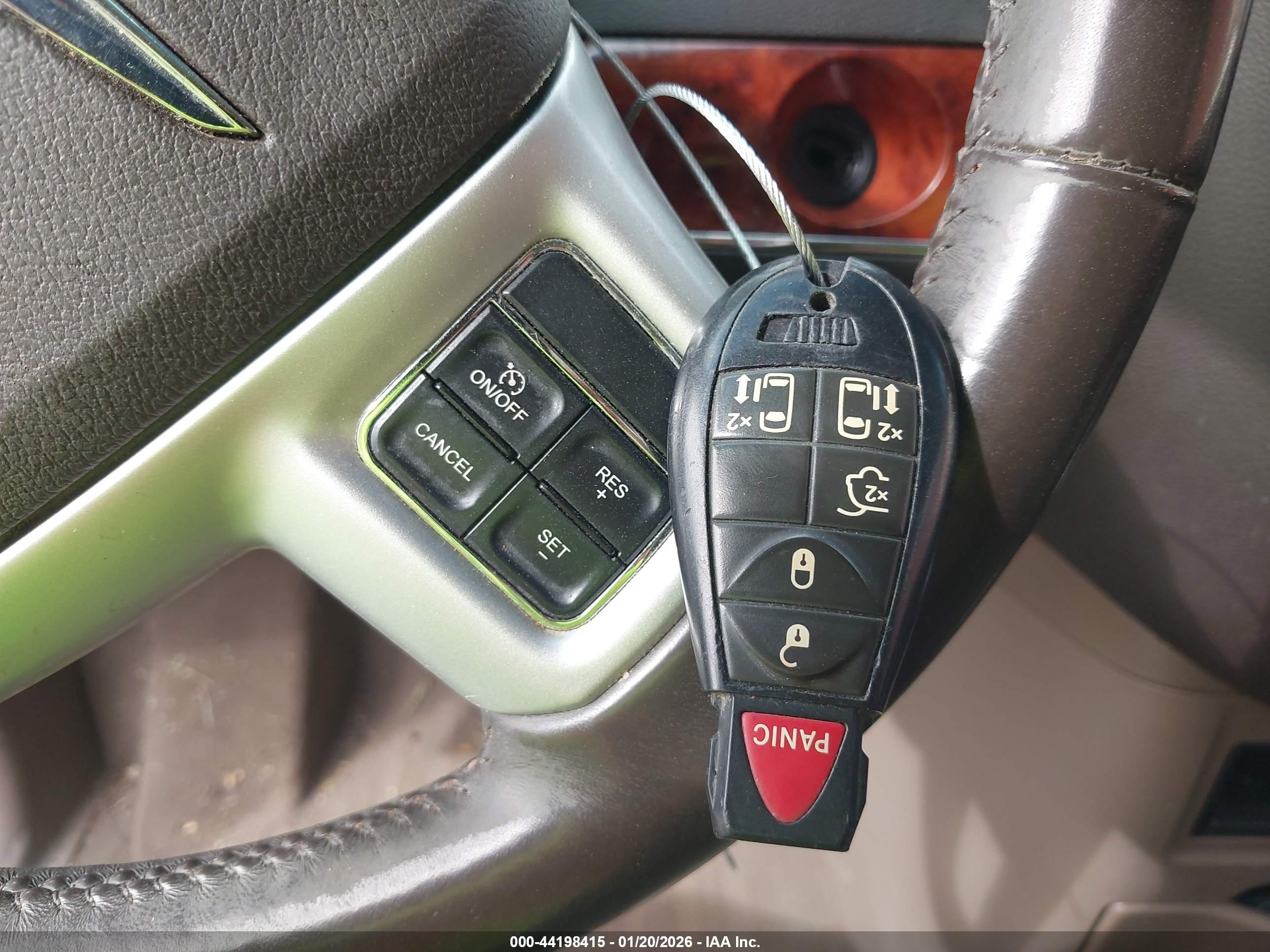 CHRYSLER TOWN image 11