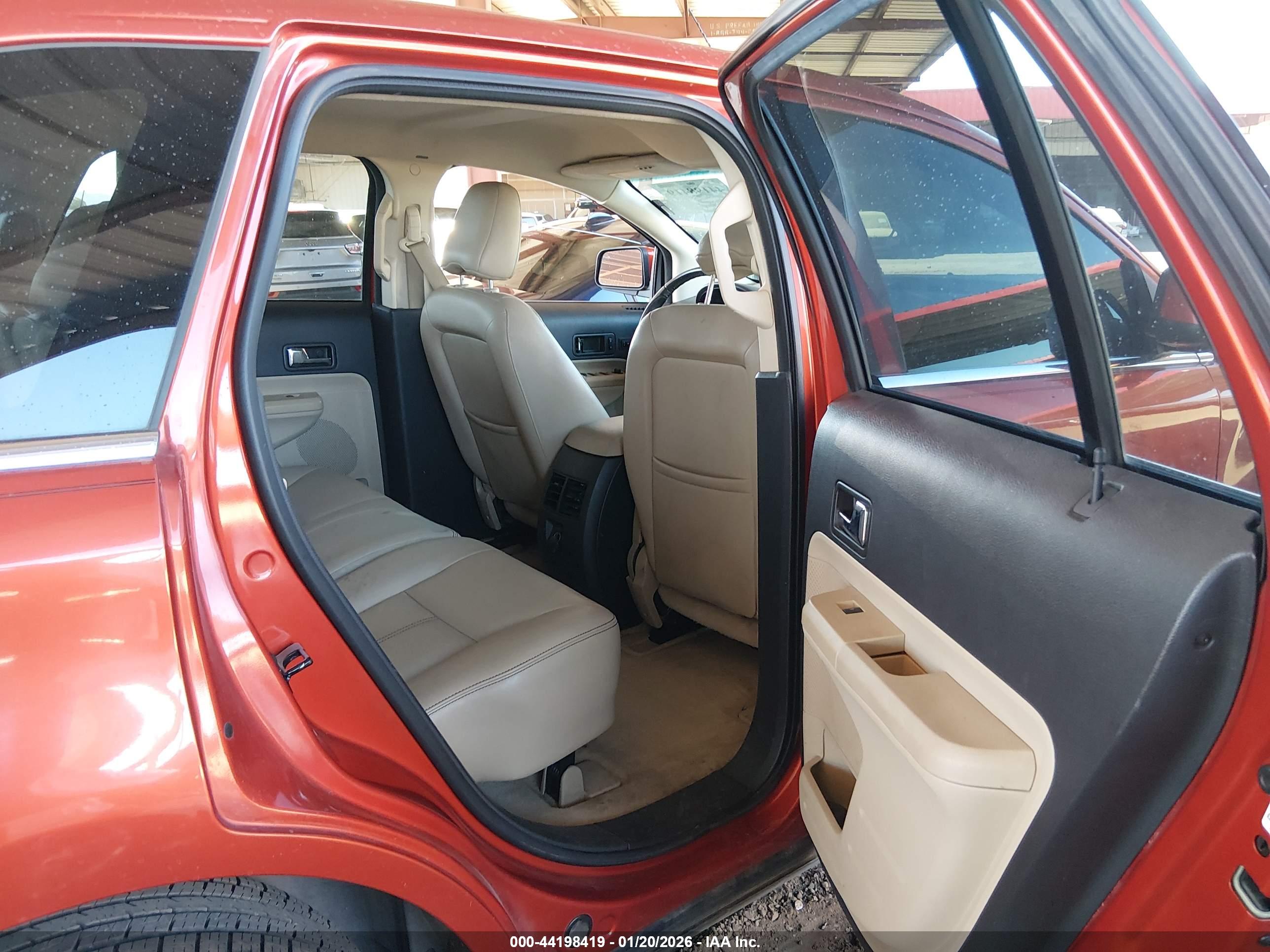 FORD EDGE image 8