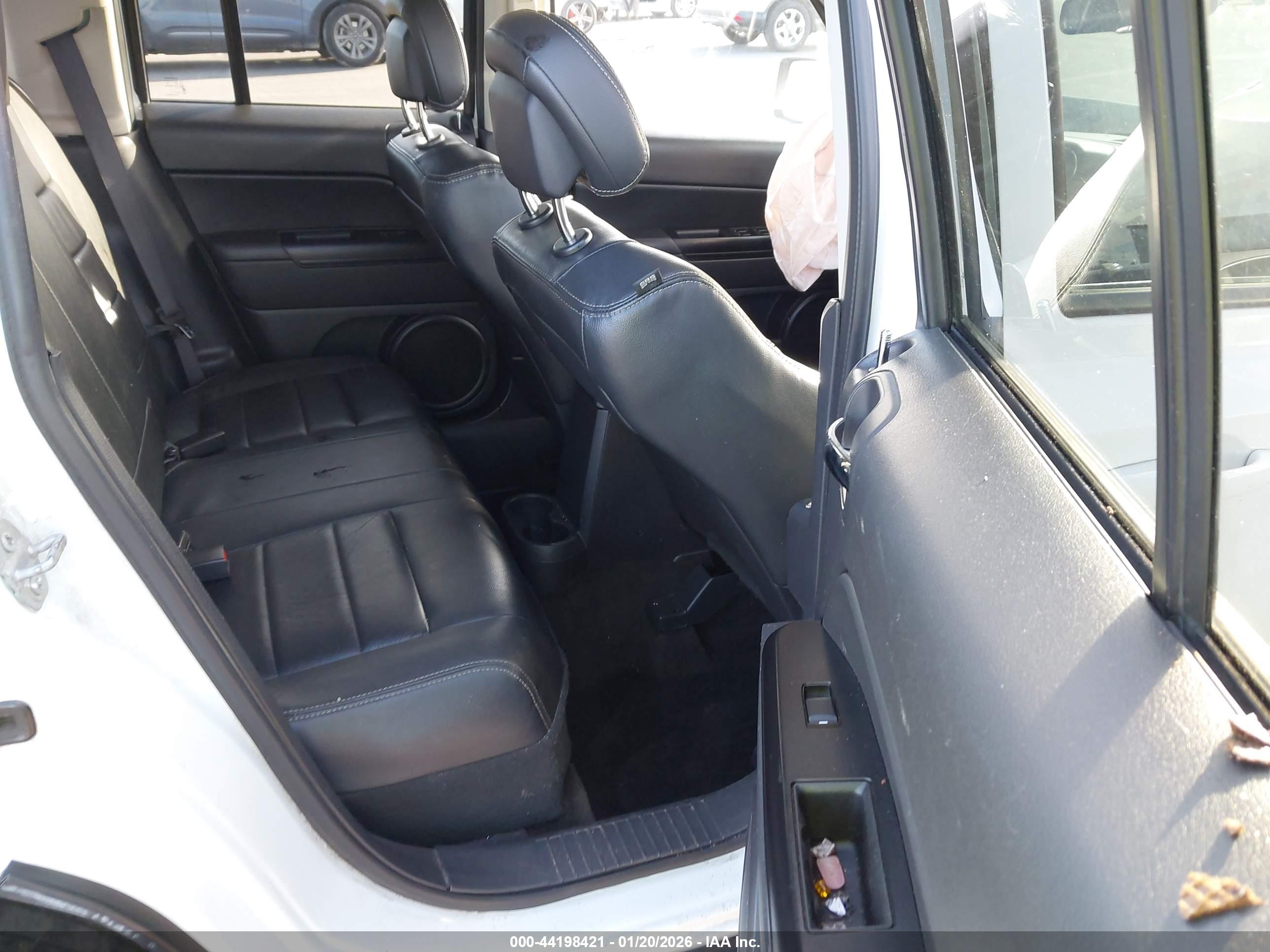 JEEP PATRIOT image 8