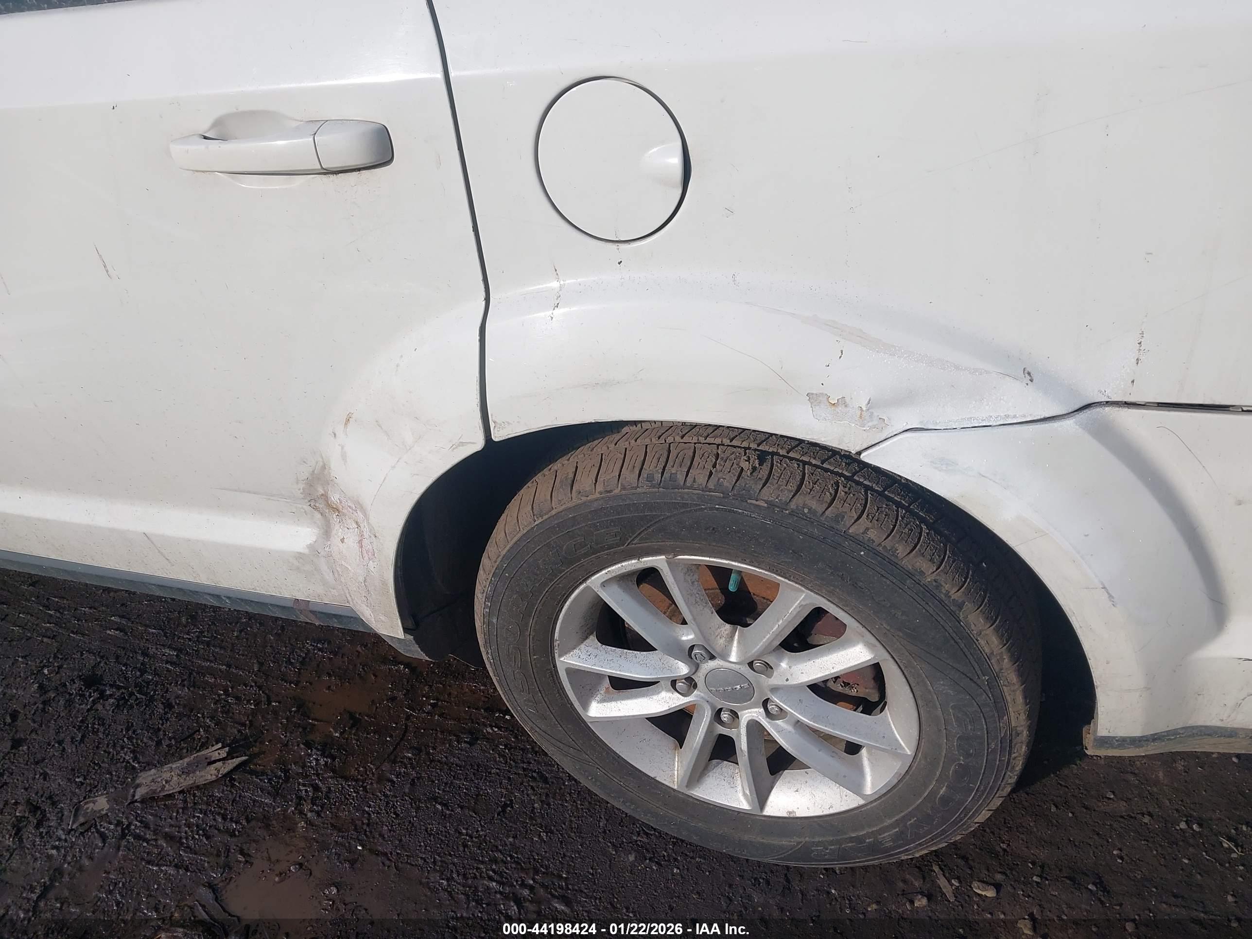 DODGE JOURNEY image 6