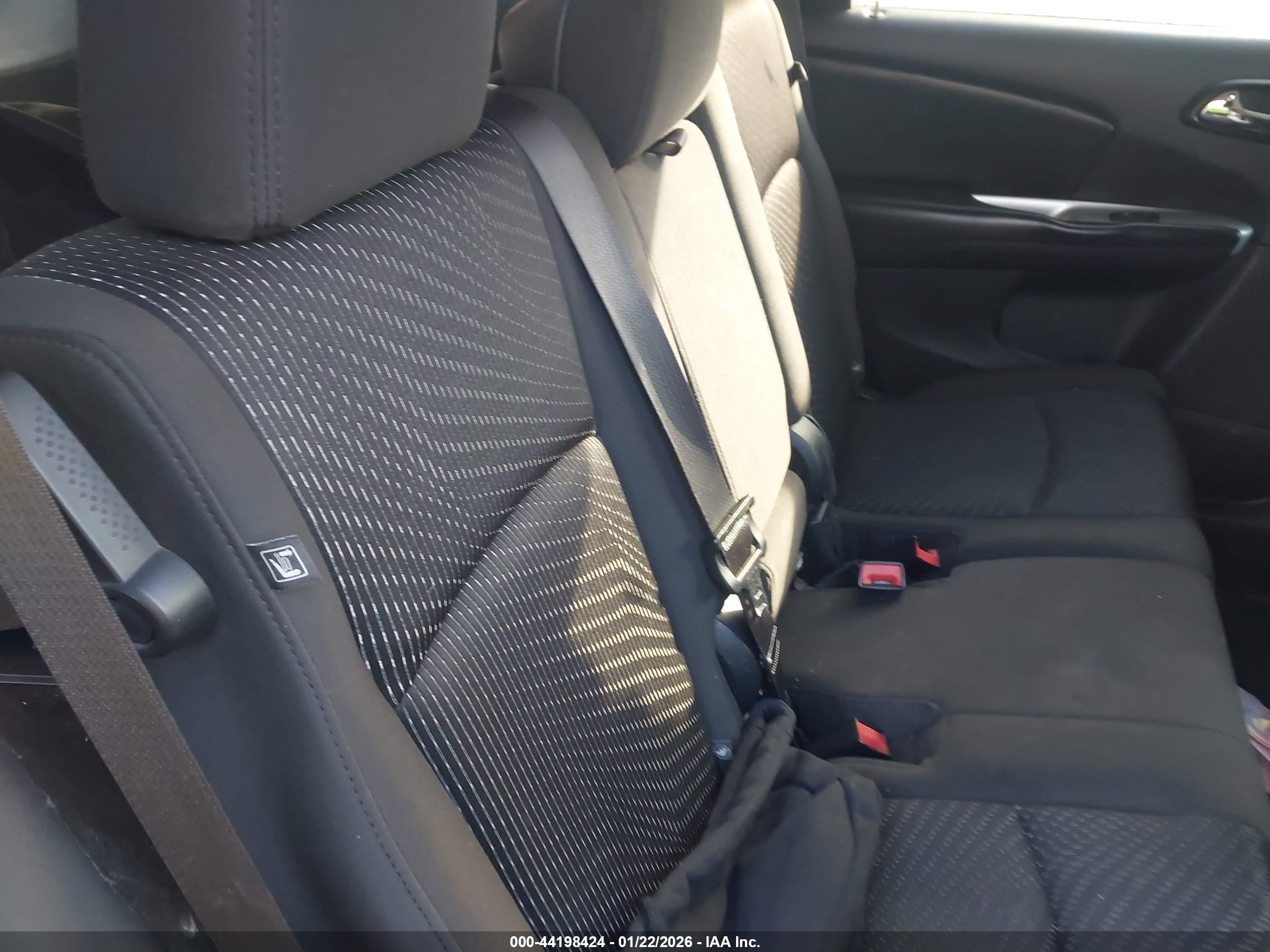 DODGE JOURNEY image 8