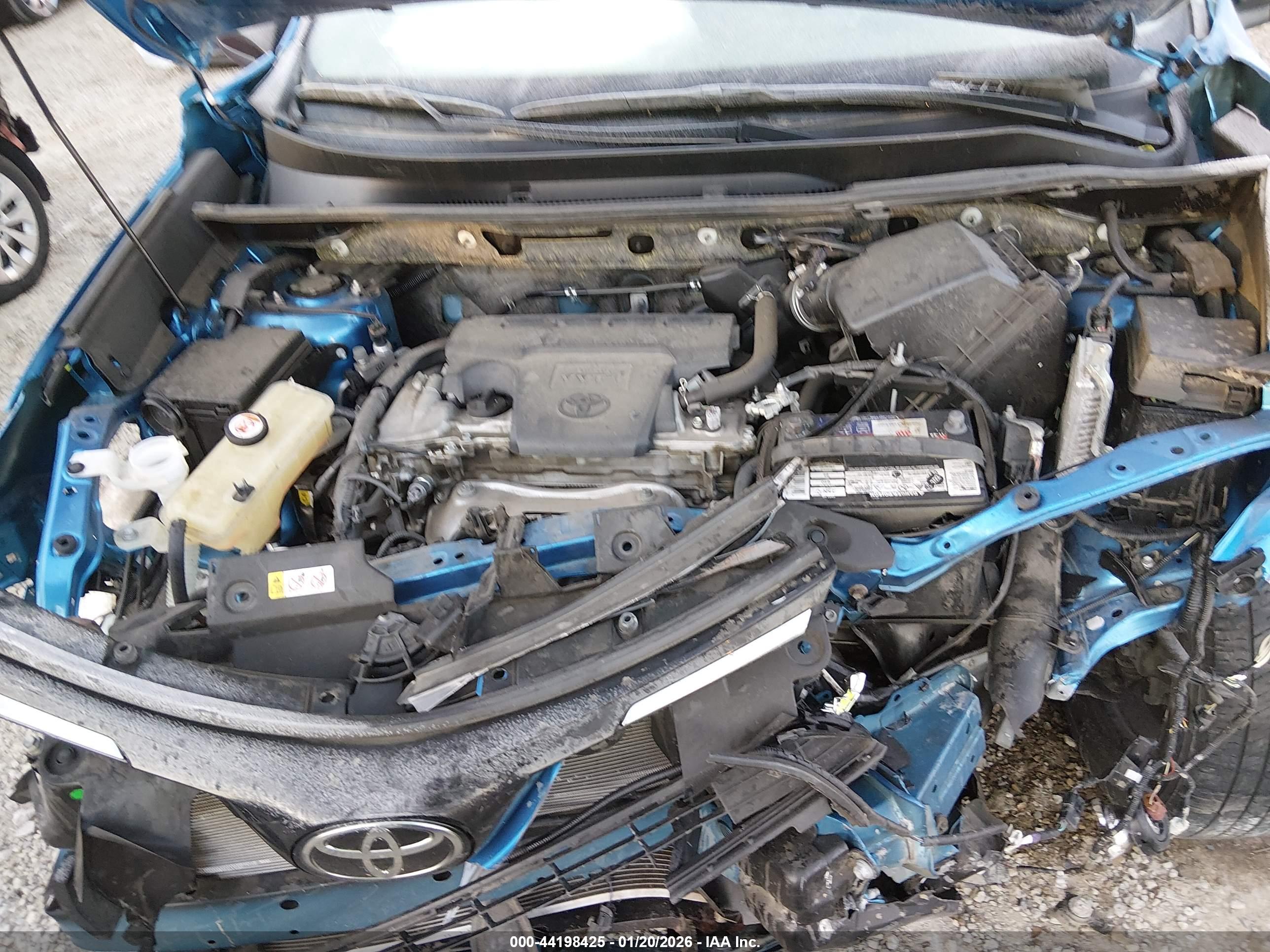 TOYOTA RAV4 image 10
