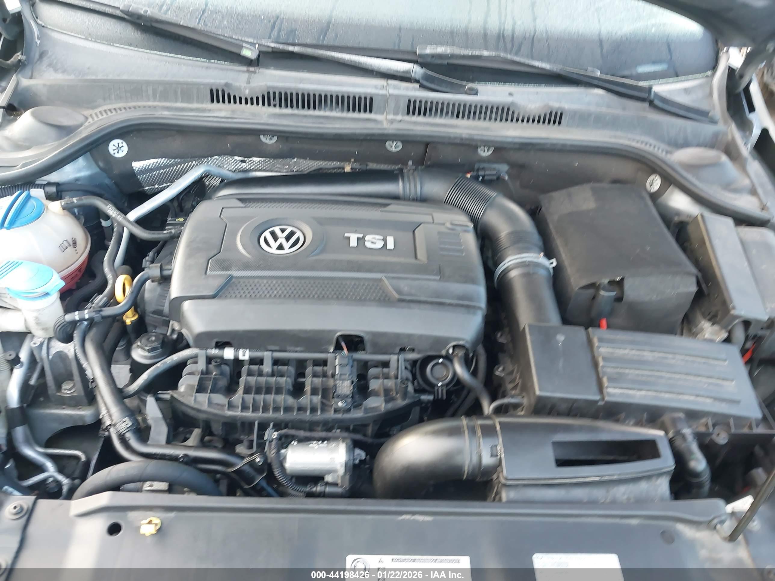VOLKSWAGEN JETTA image 10