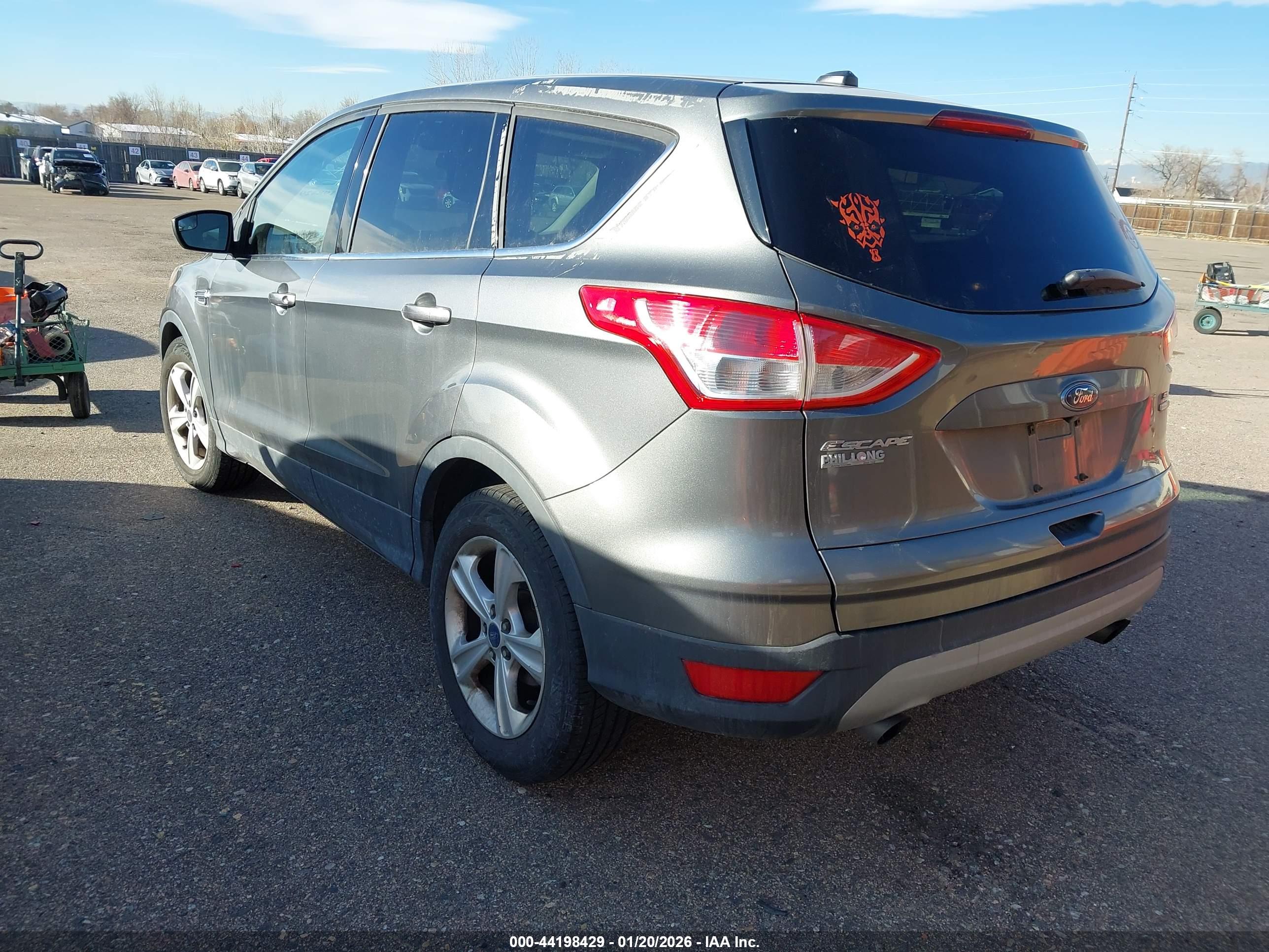 FORD ESCAPE image 3