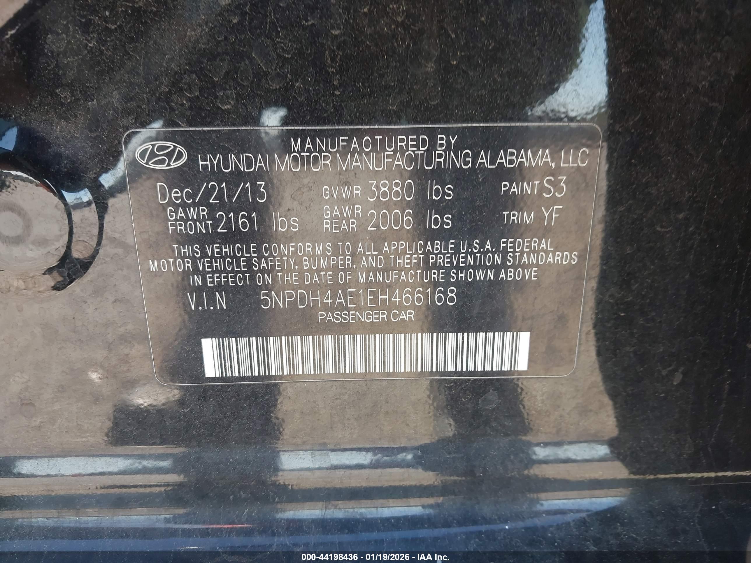 HYUNDAI ELANTRA image 9