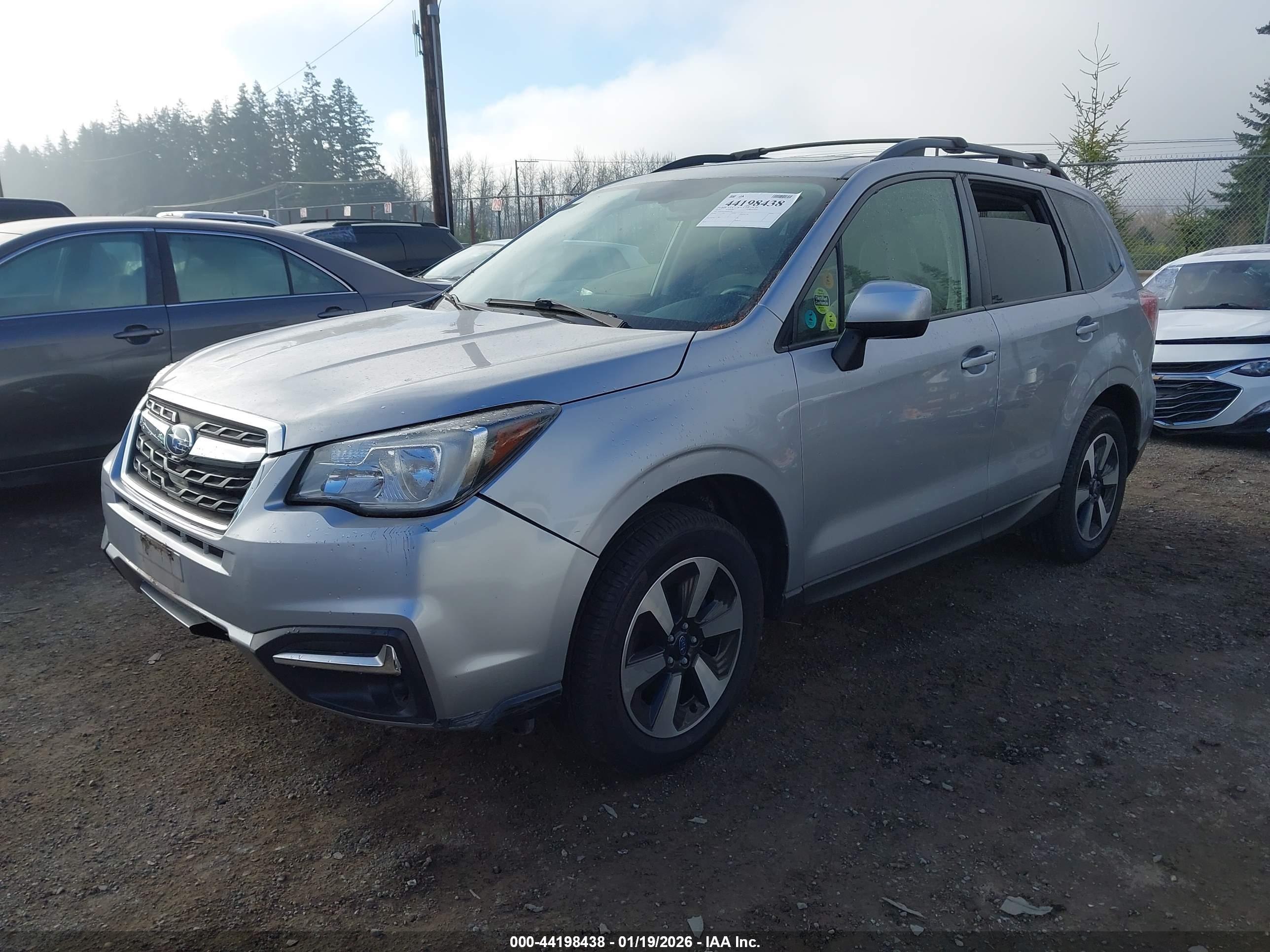 SUBARU FORESTER image 2