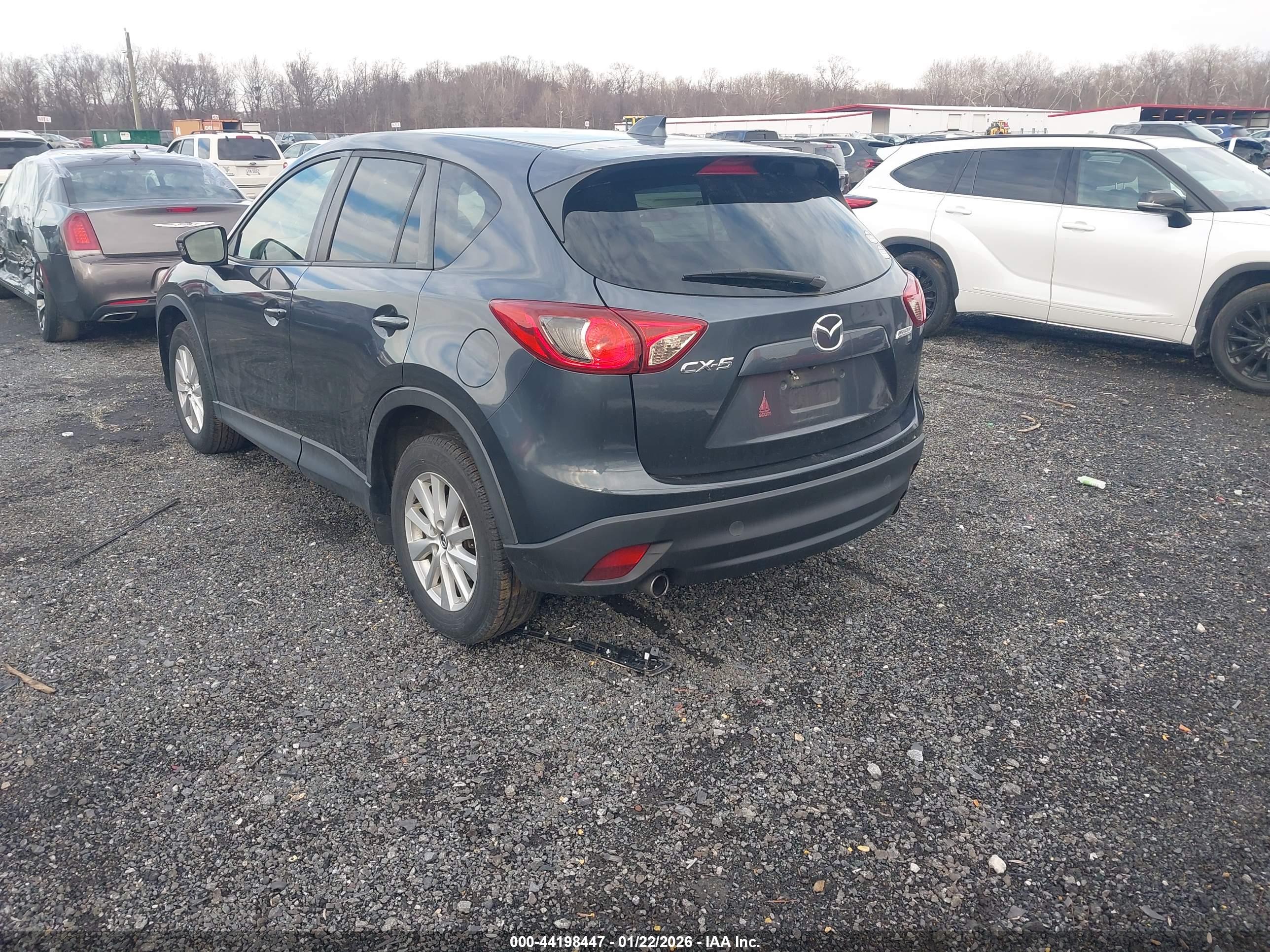 MAZDA CX-5 image 3