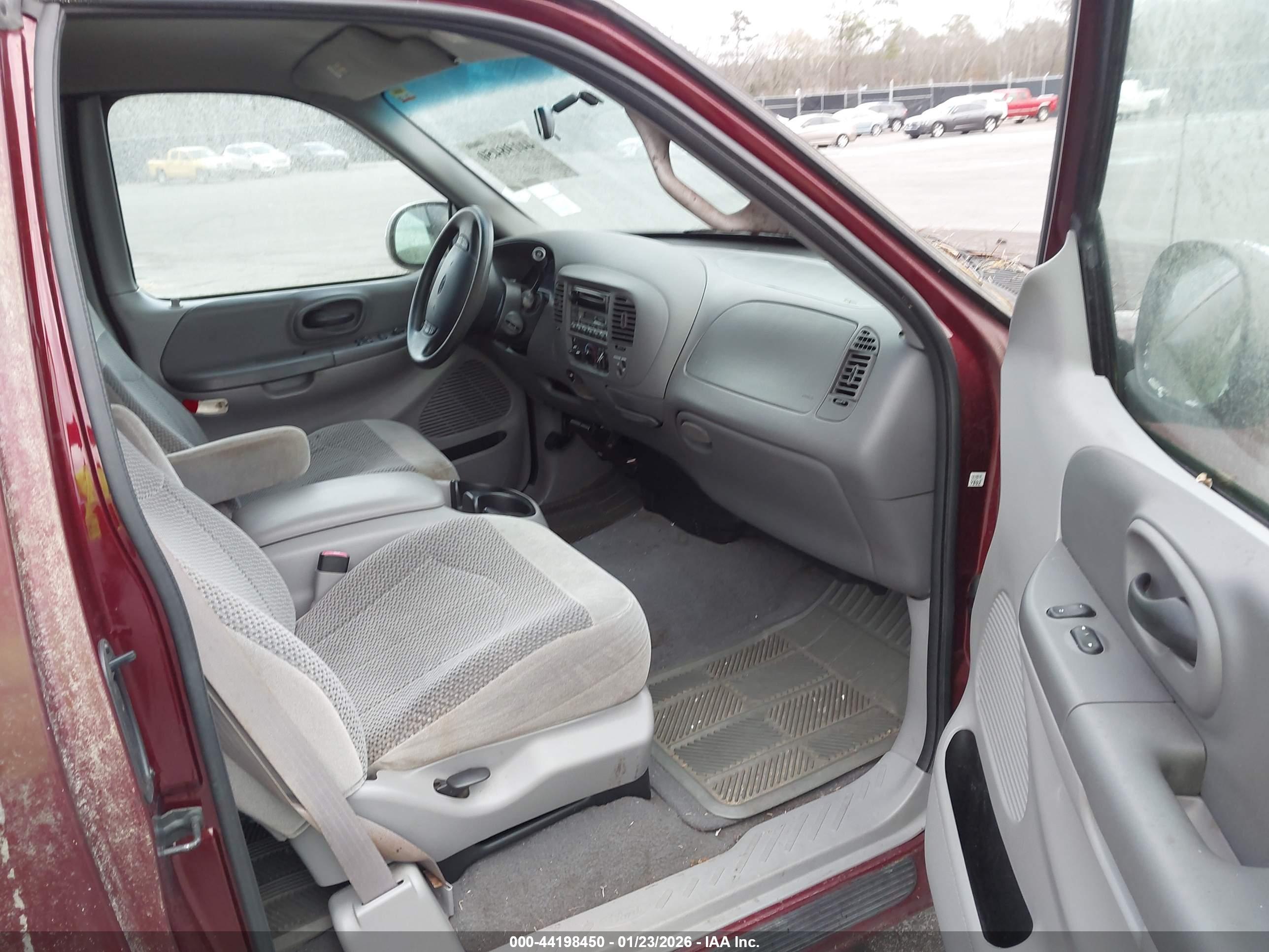 FORD F-150 image 5