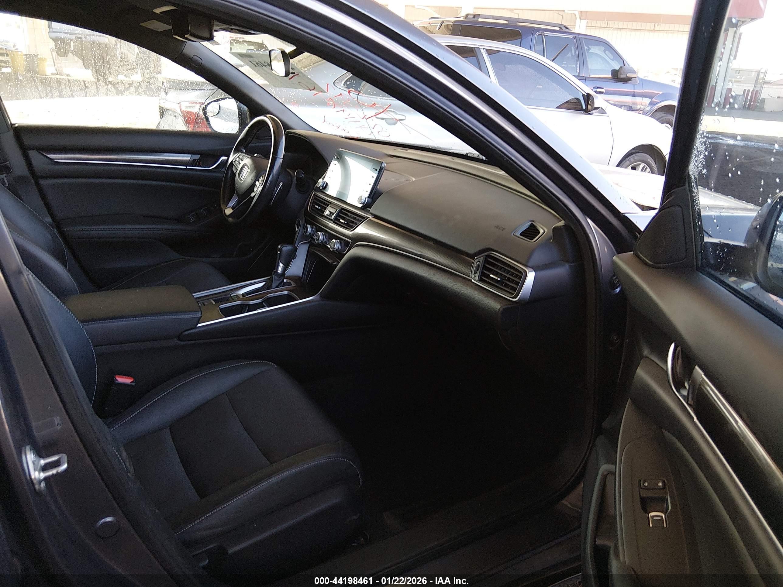HONDA ACCORD image 5