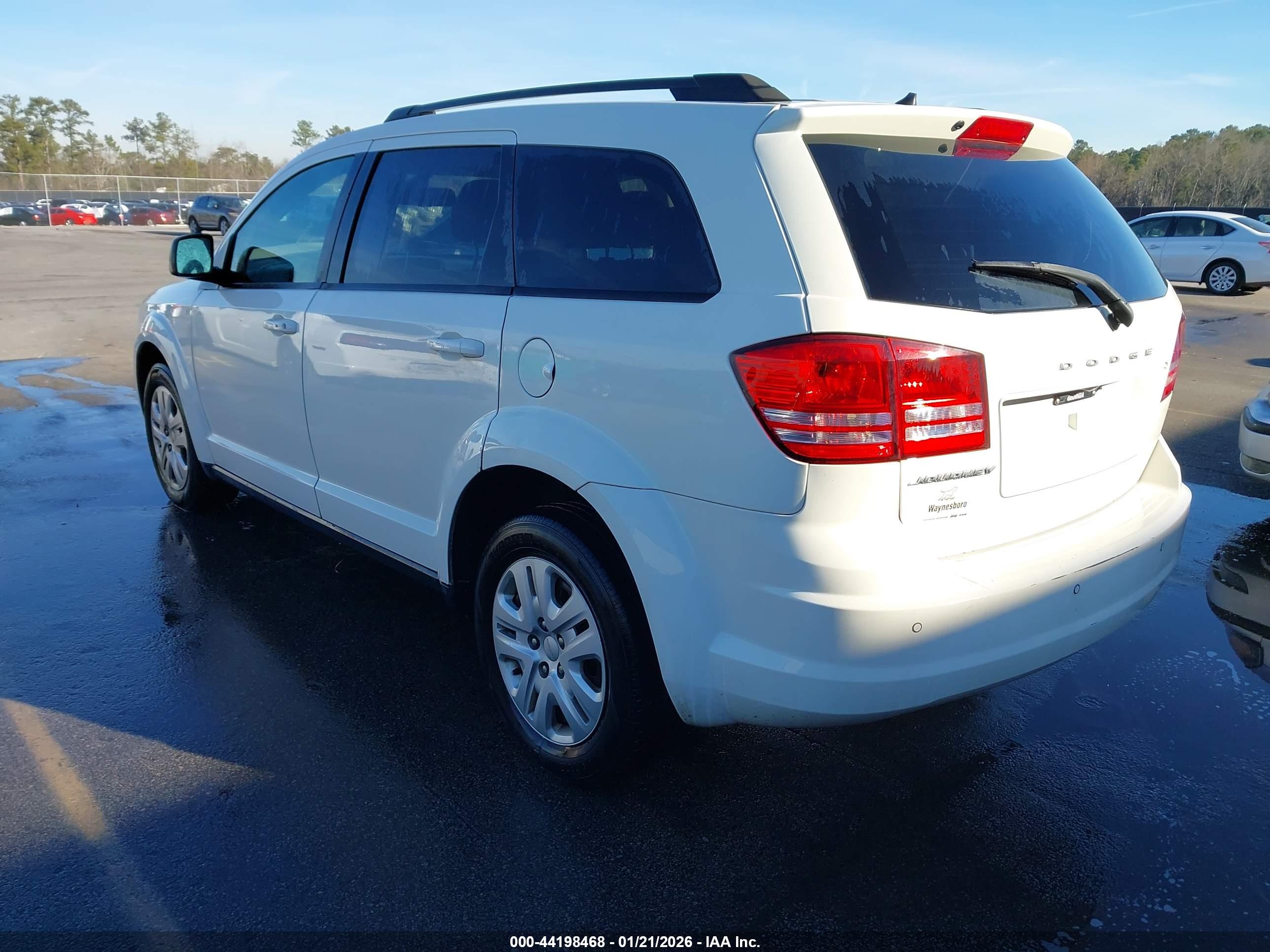 DODGE JOURNEY image 3