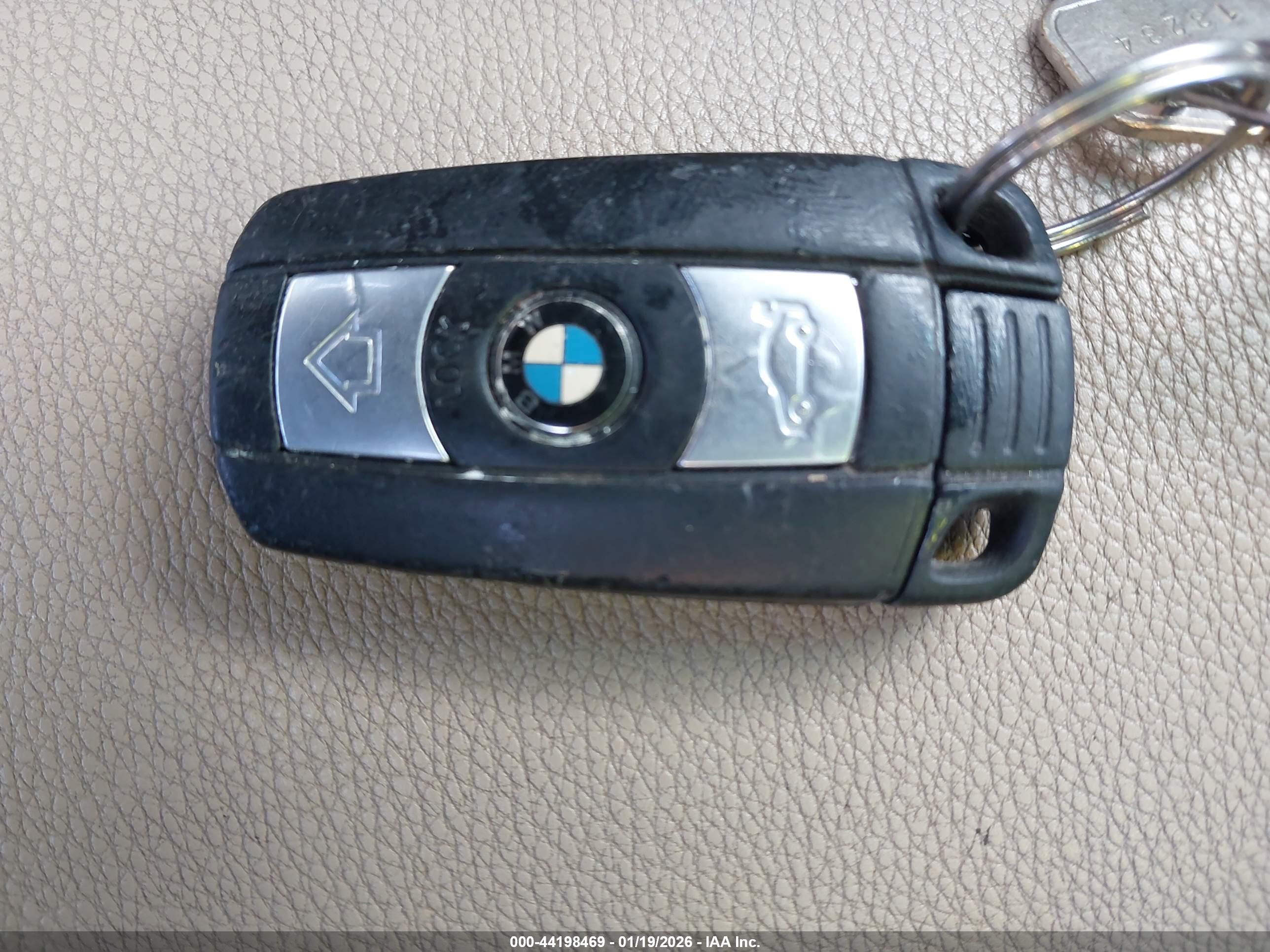 BMW 328I image 11