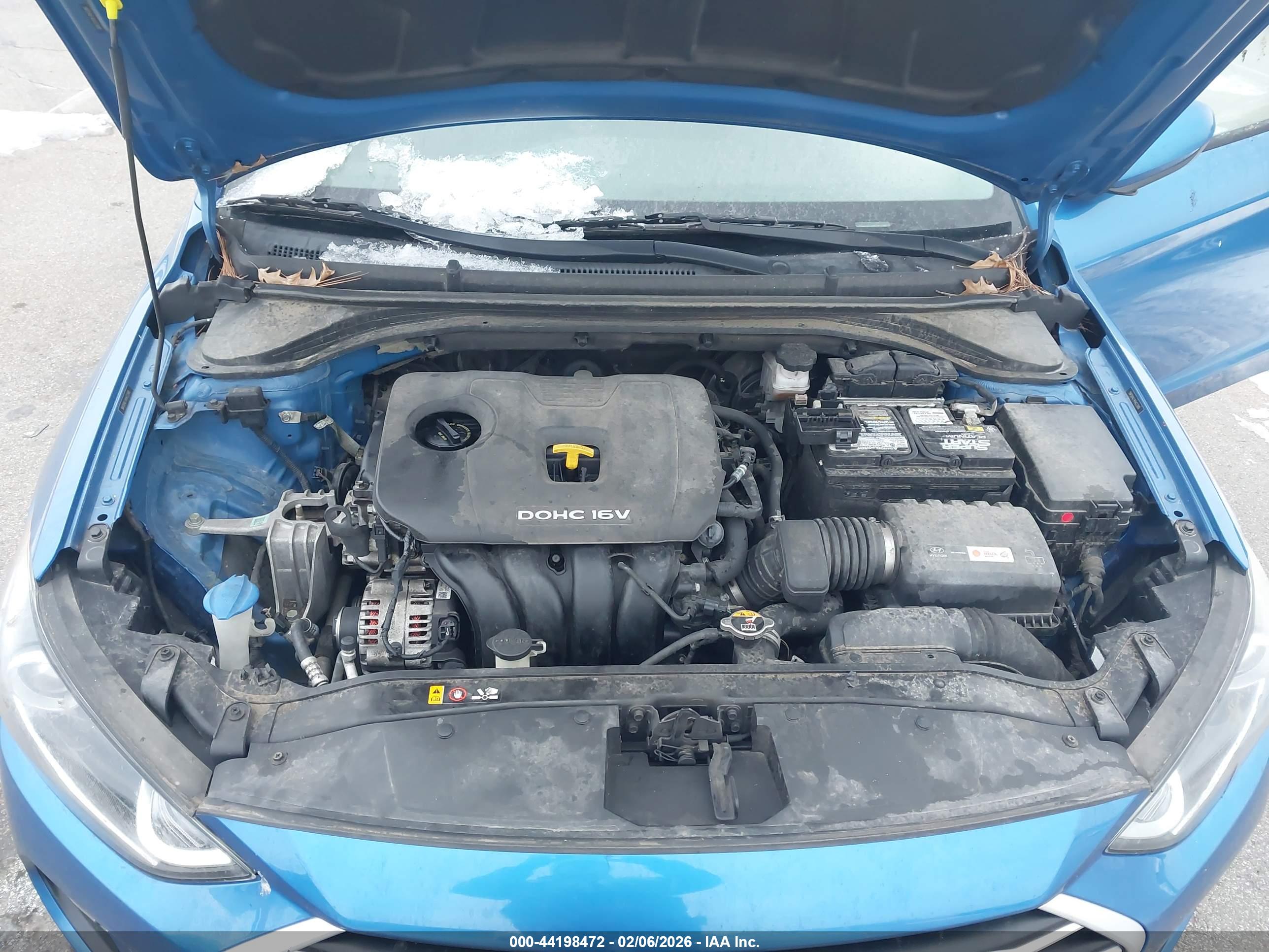 HYUNDAI ELANTRA image 10