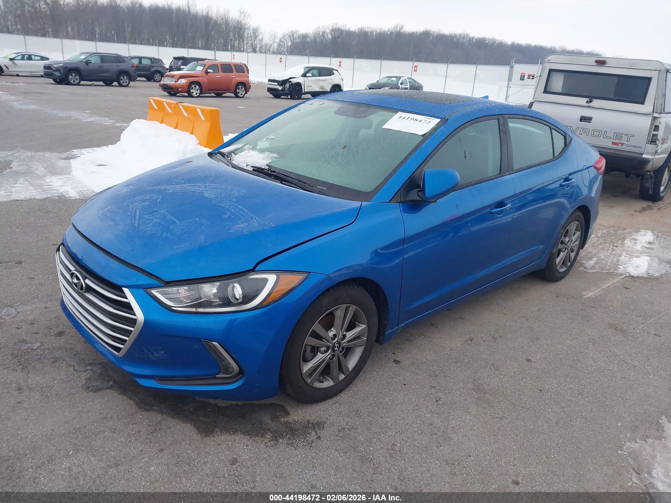HYUNDAI ELANTRA image 2
