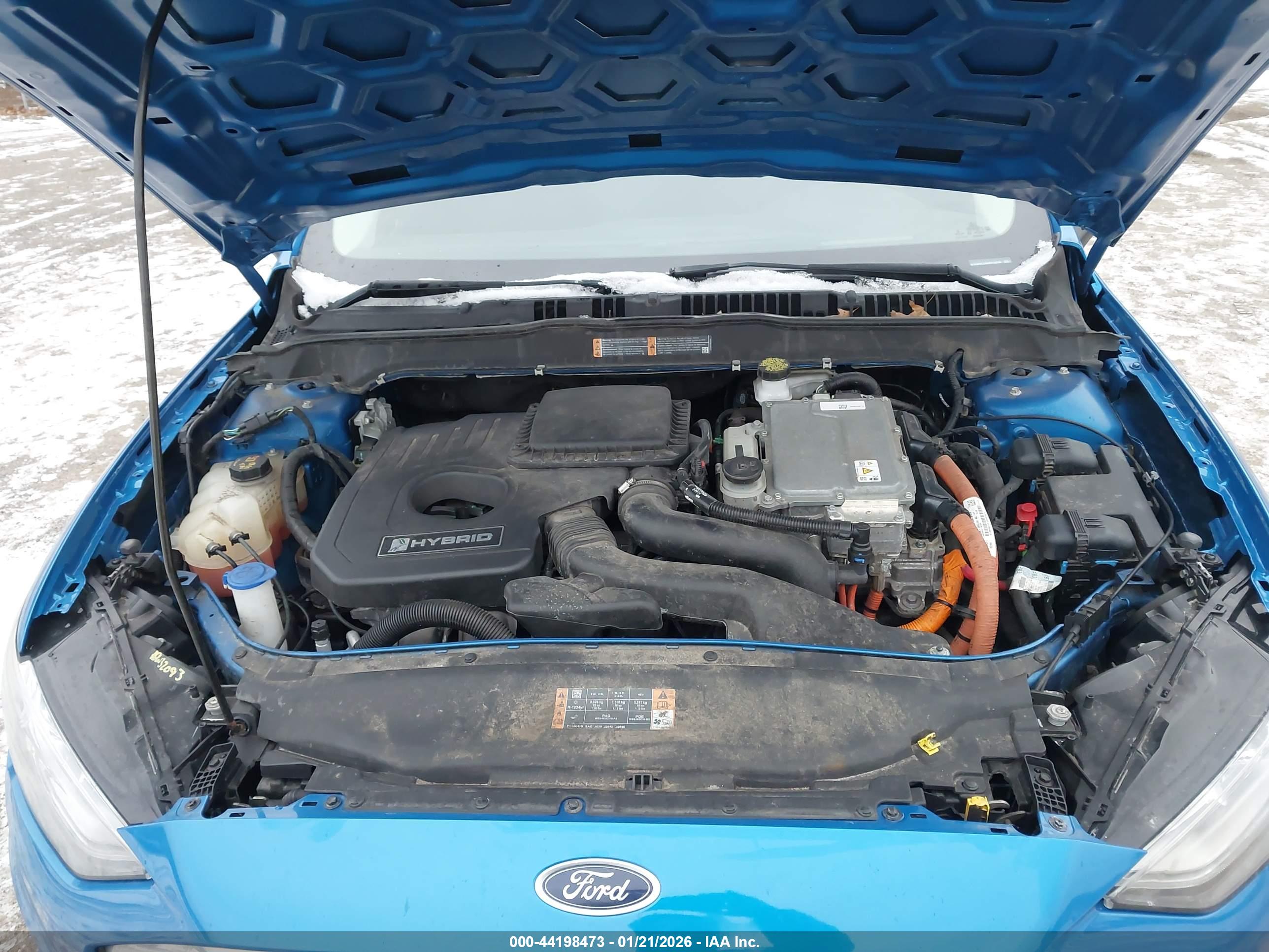 FORD FUSION image 10