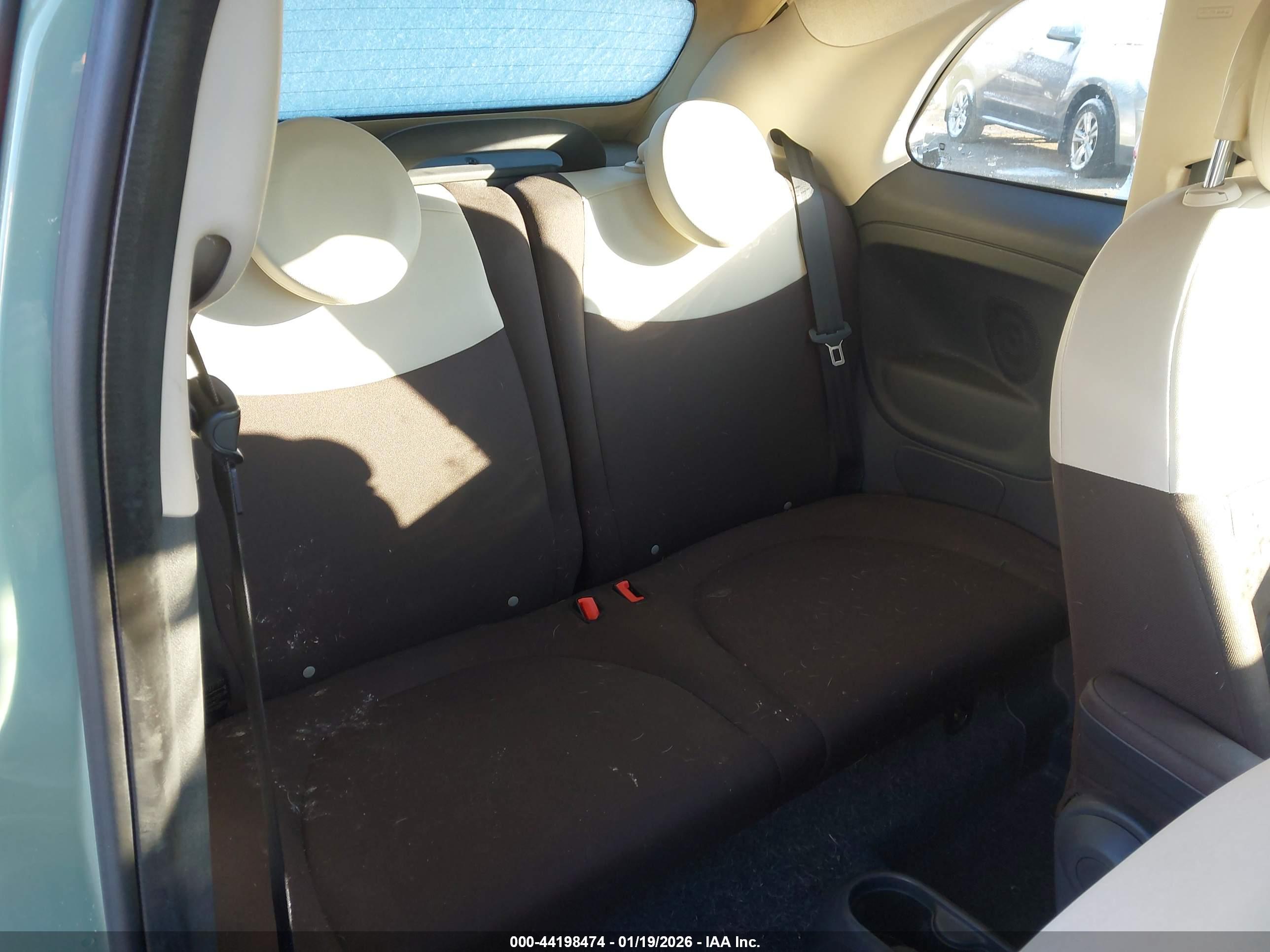 FIAT 500C image 8