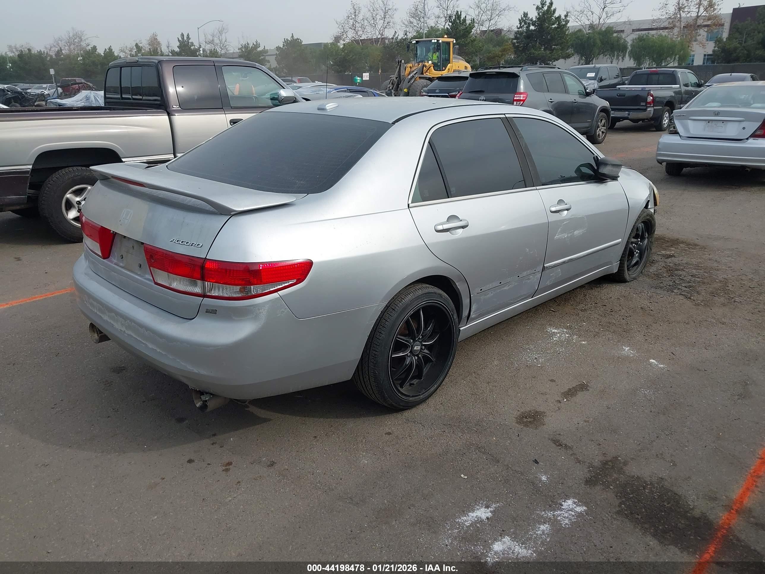 HONDA ACCORD image 4