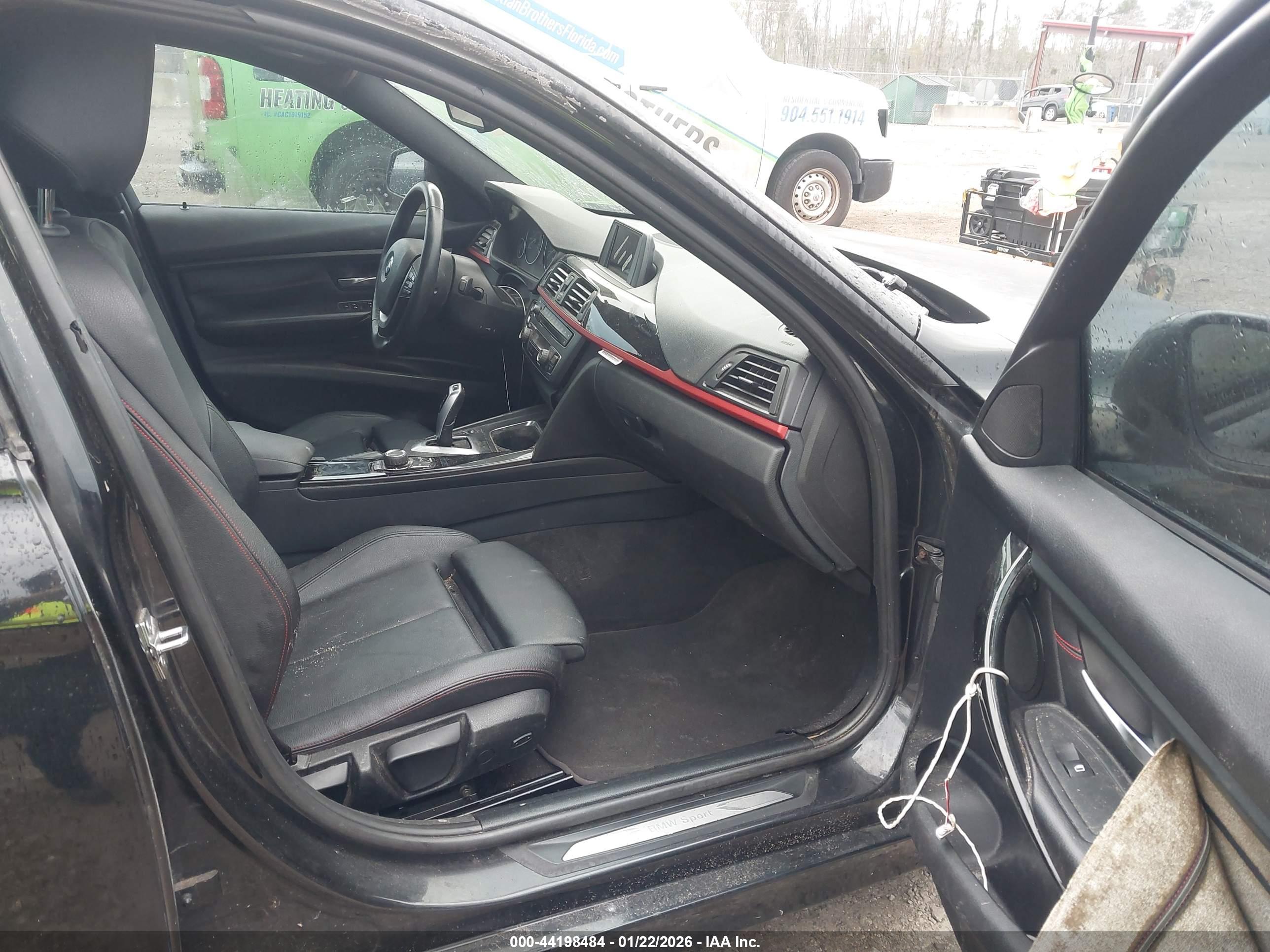 BMW 328I image 5