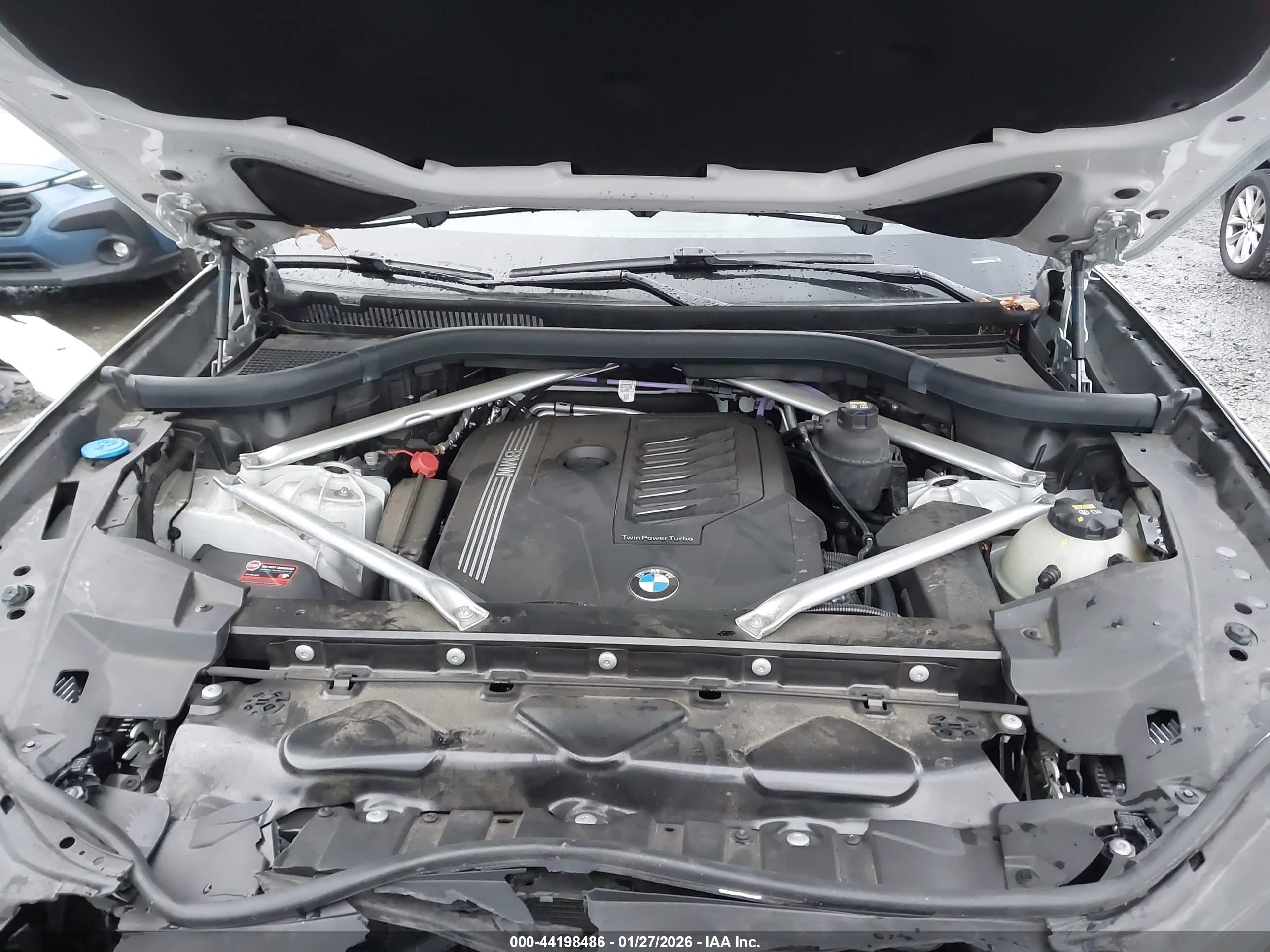 BMW X5 image 10