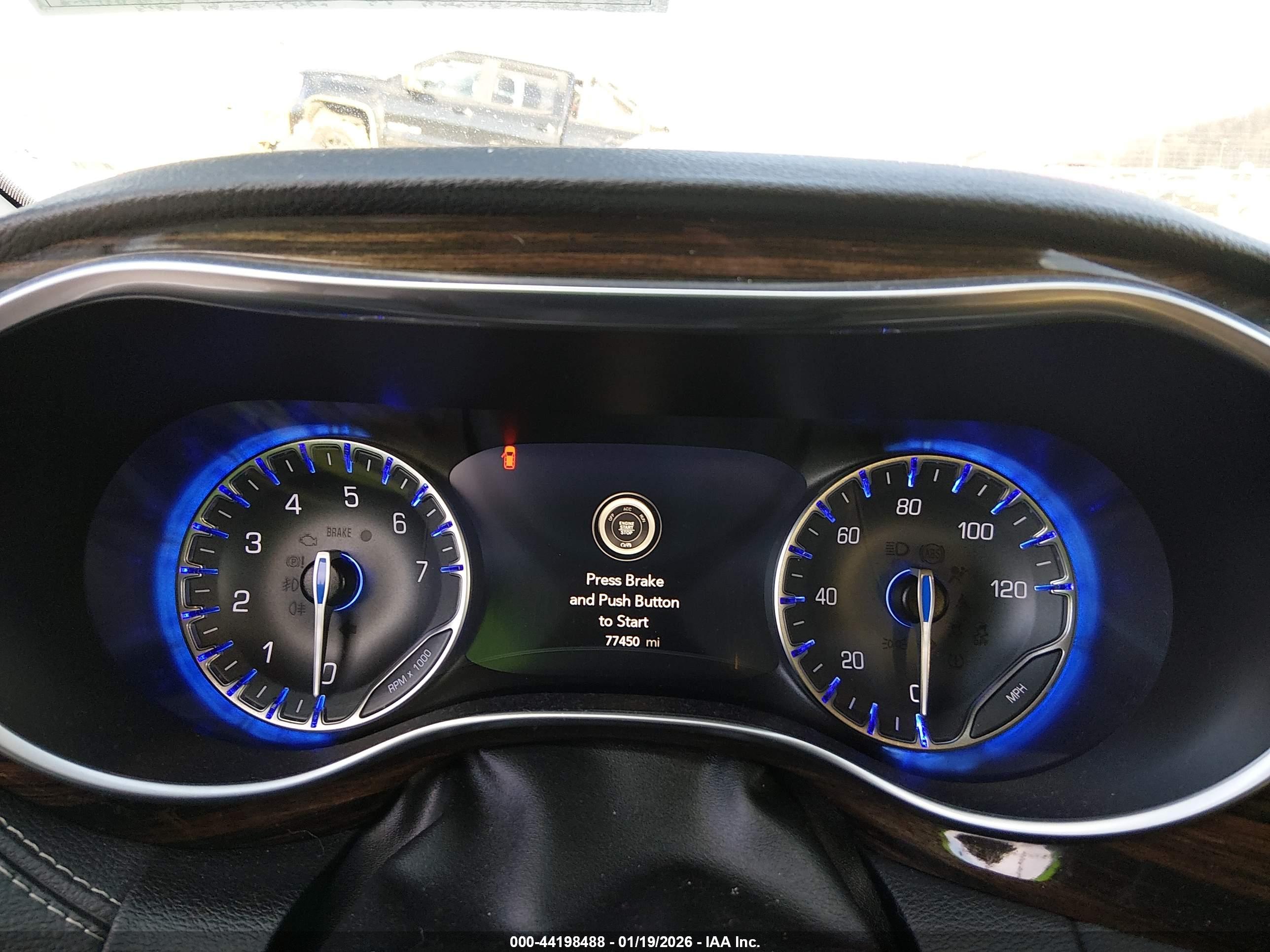 CHRYSLER PACIFICA image 7