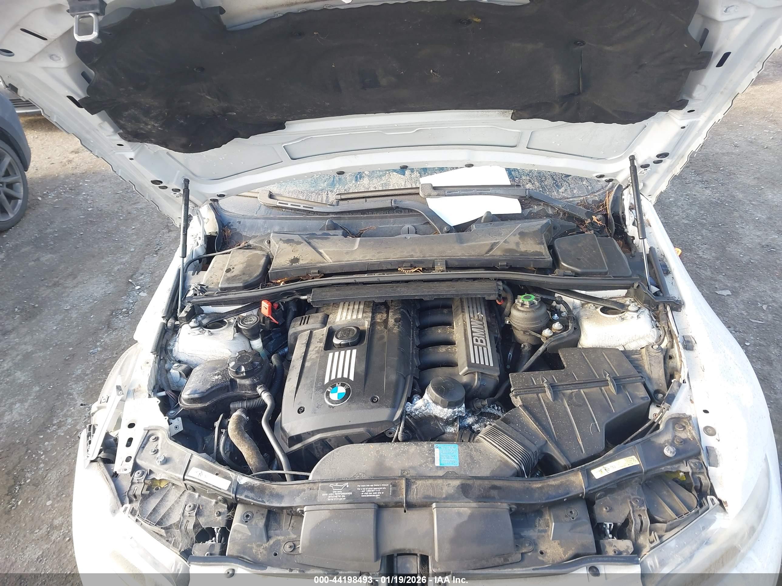 BMW 328I image 10