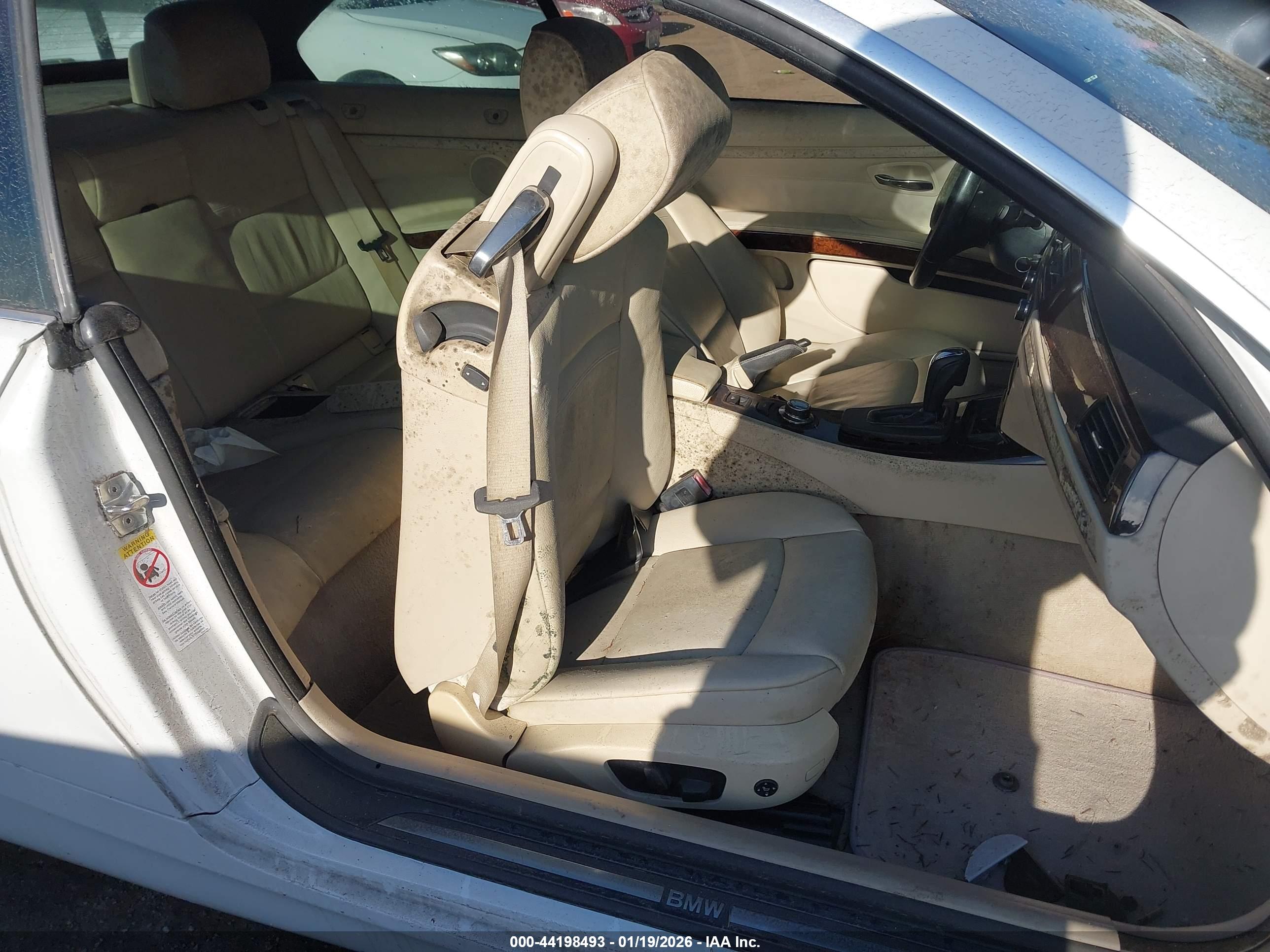 BMW 328I image 6