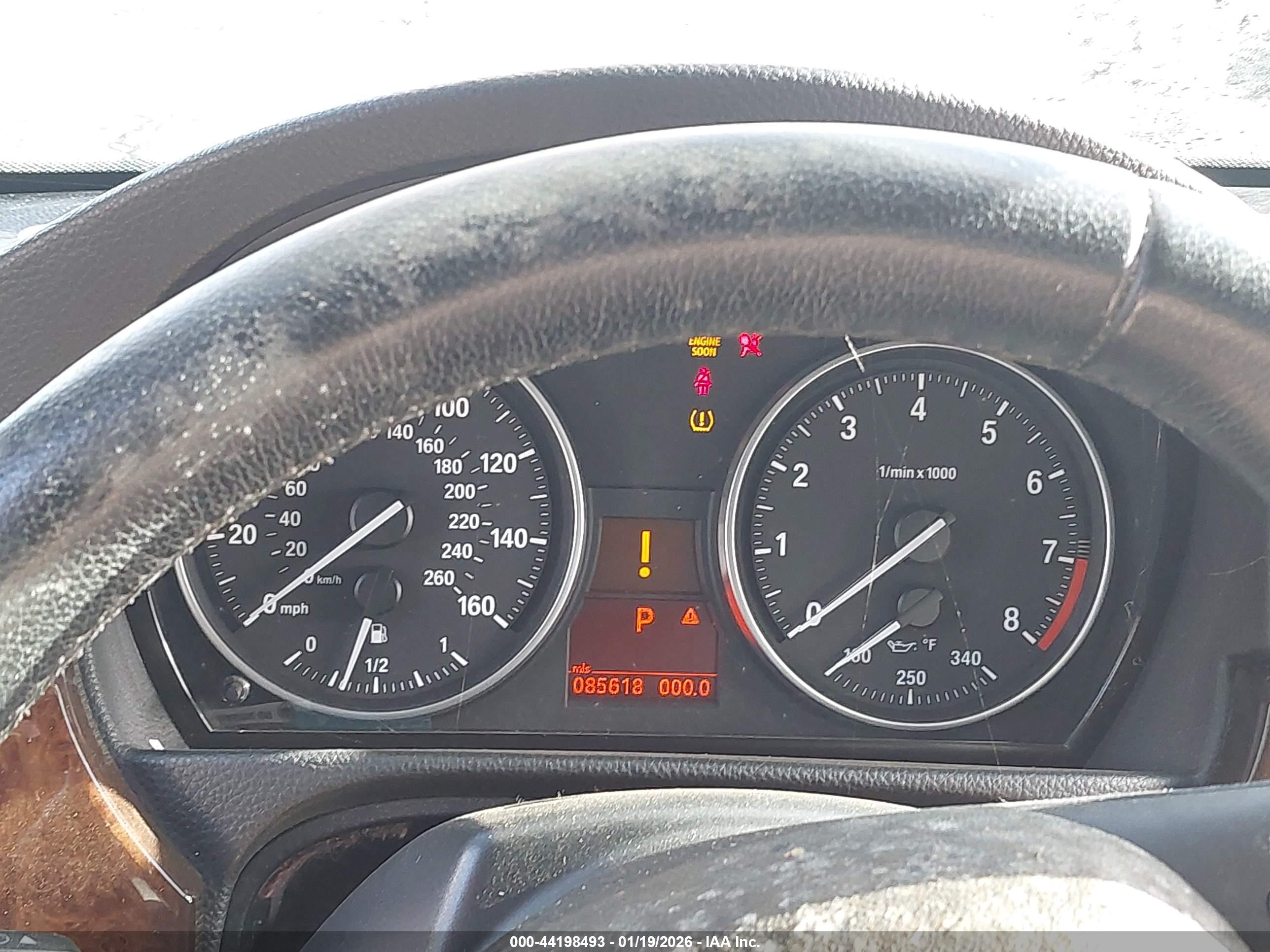 BMW 328I image 7