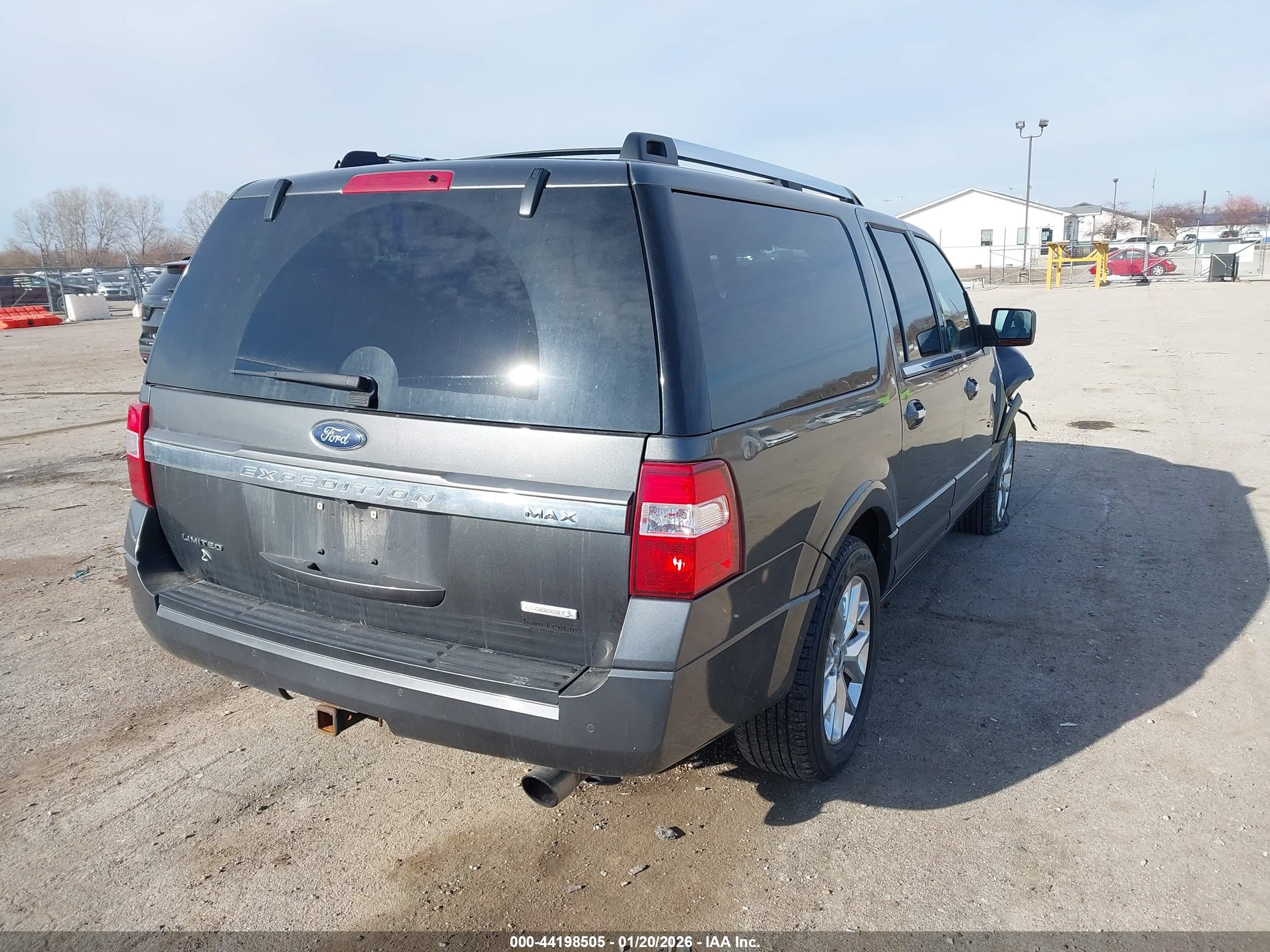 FORD EXPEDITION image 4
