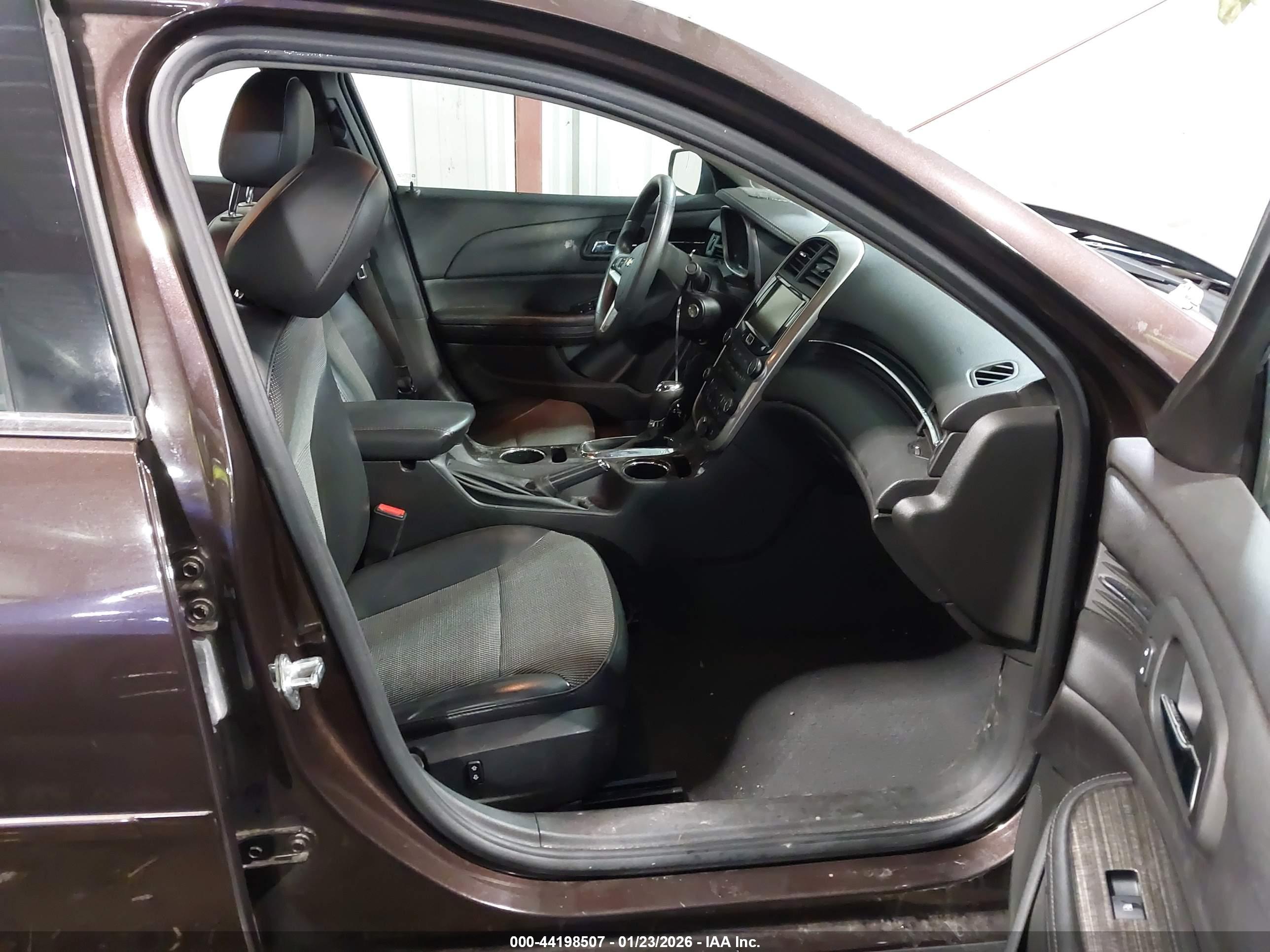 CHEVROLET MALIBU image 5