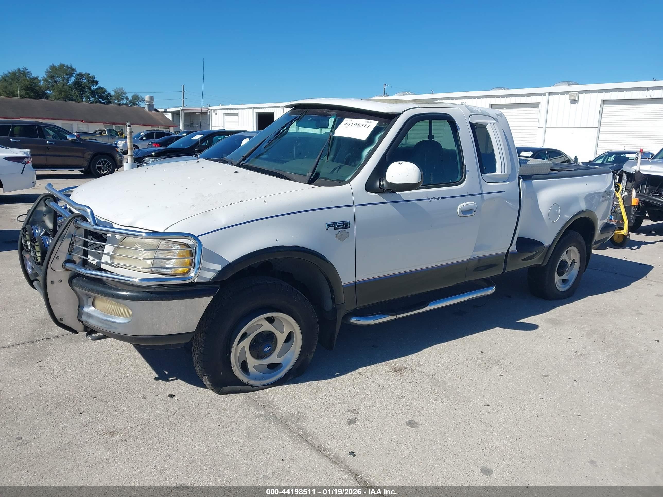 FORD F-150 image 2