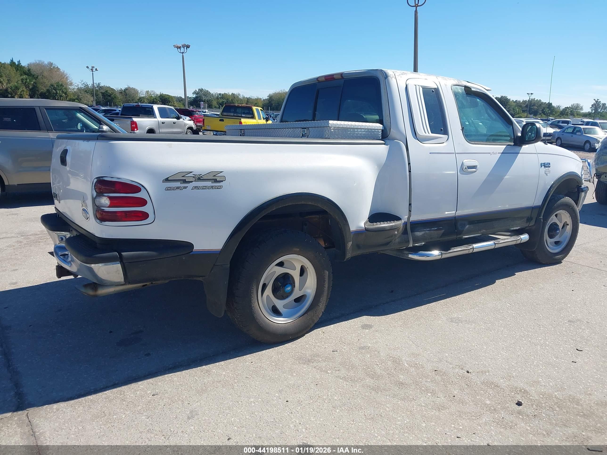 FORD F-150 image 4